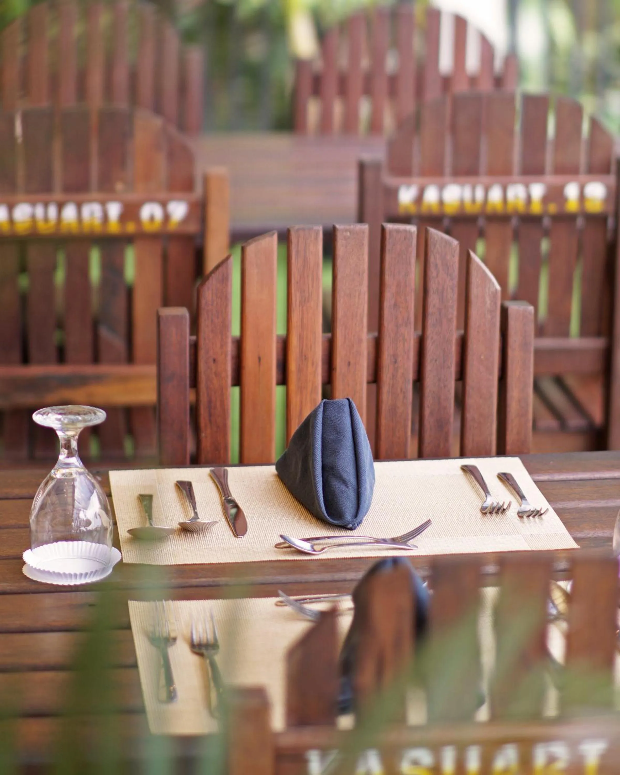 Restaurant/places to eat in Kasuari Exotic Resort Magelang