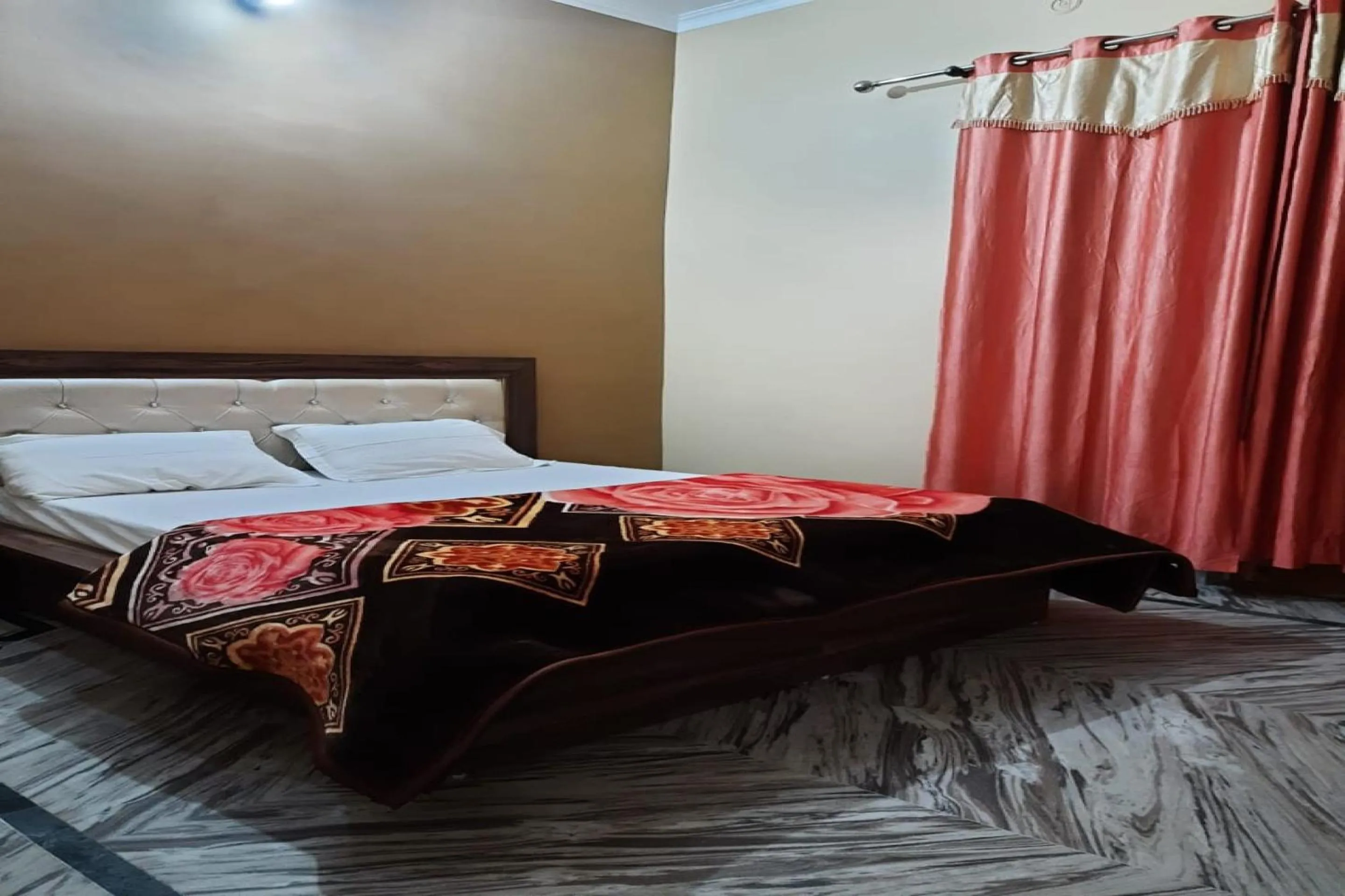 Bathroom, Bed in Hotel O Ocean's 11