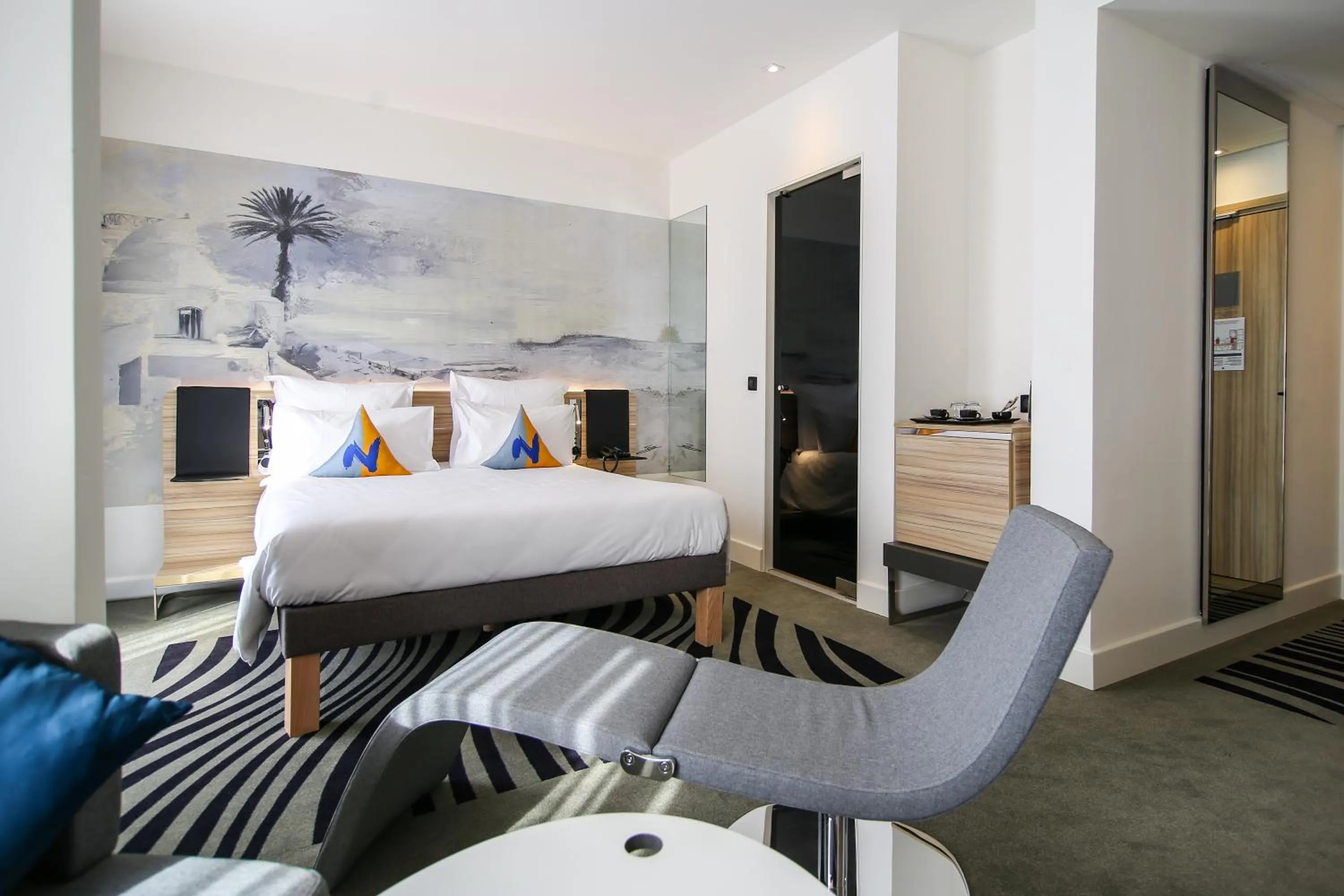 Photo of the whole room, Bed in Novotel Tunis Lac