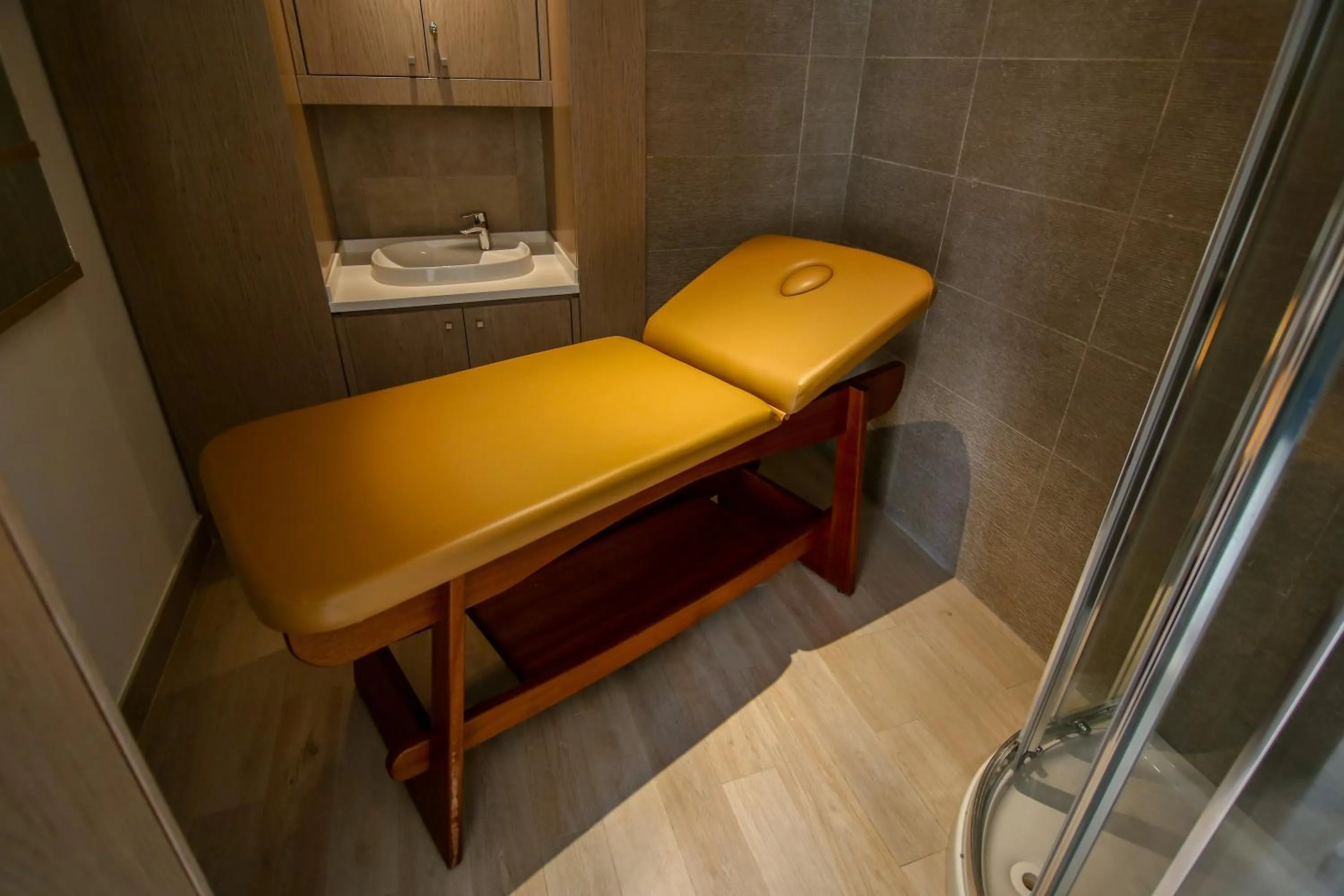 Massage in Novotel Tunis Lac