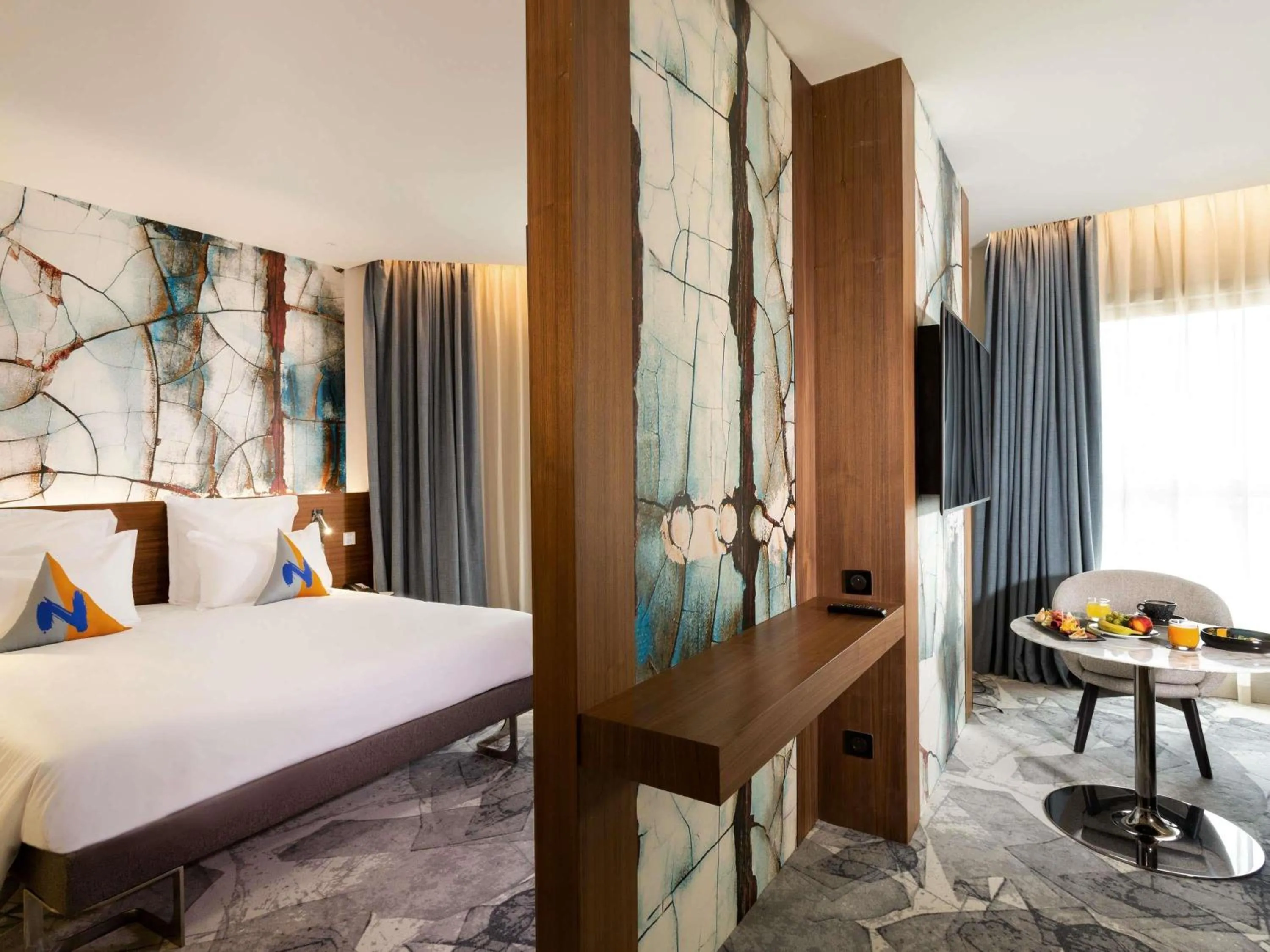 Photo of the whole room, Bed in Novotel Tunis Lac