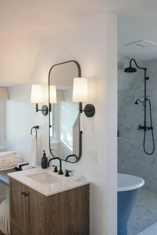 Bathroom in Shepherd’s Run