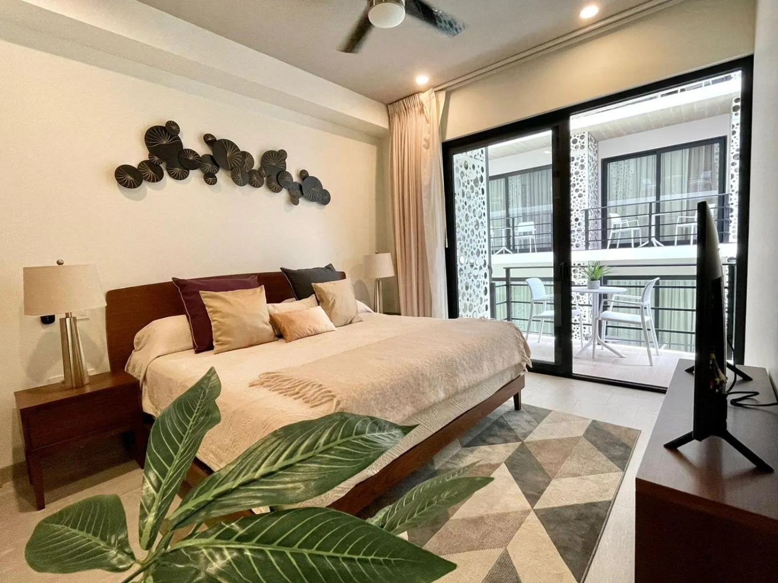 Bed in The Boat Condo by Andiani Travel