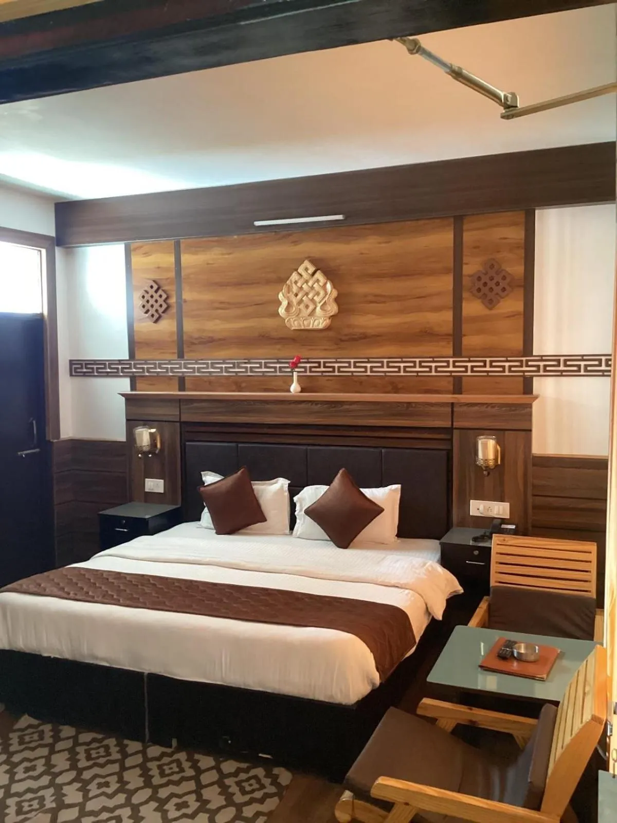 Bed in Hotel Blue Pine