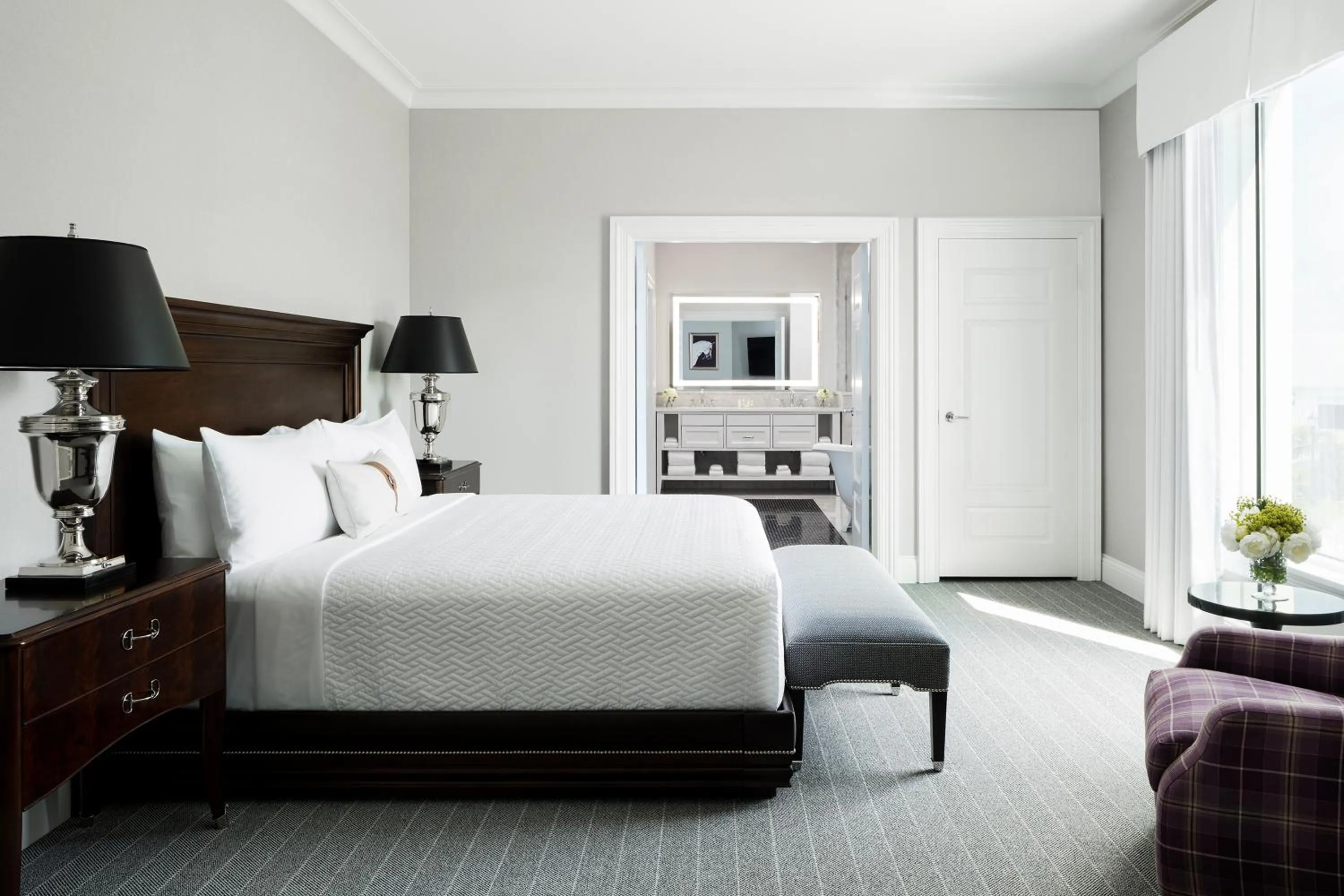 Photo of the whole room, Bed in The Equestrian