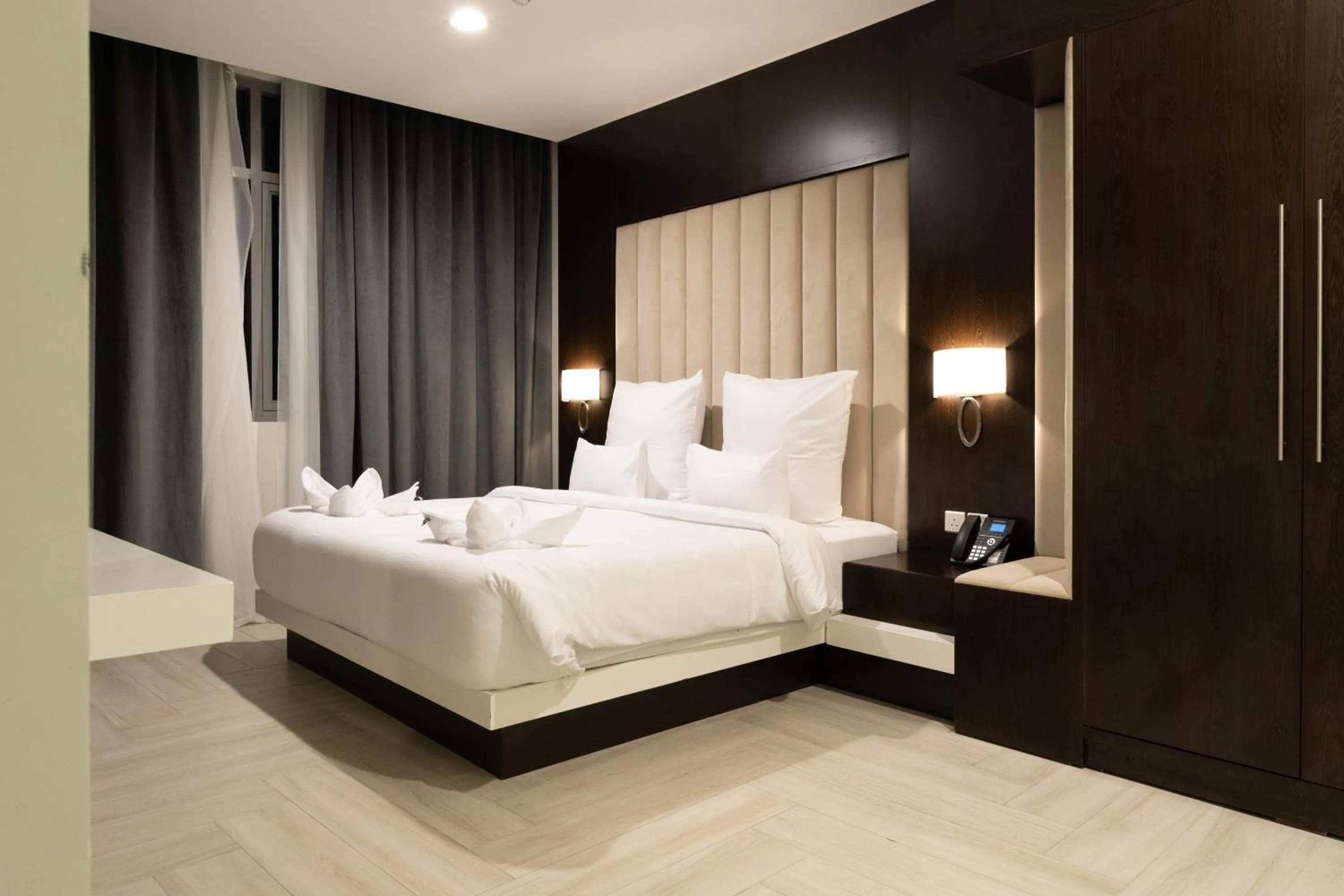 Photo of the whole room, Bed in Mirot Residence