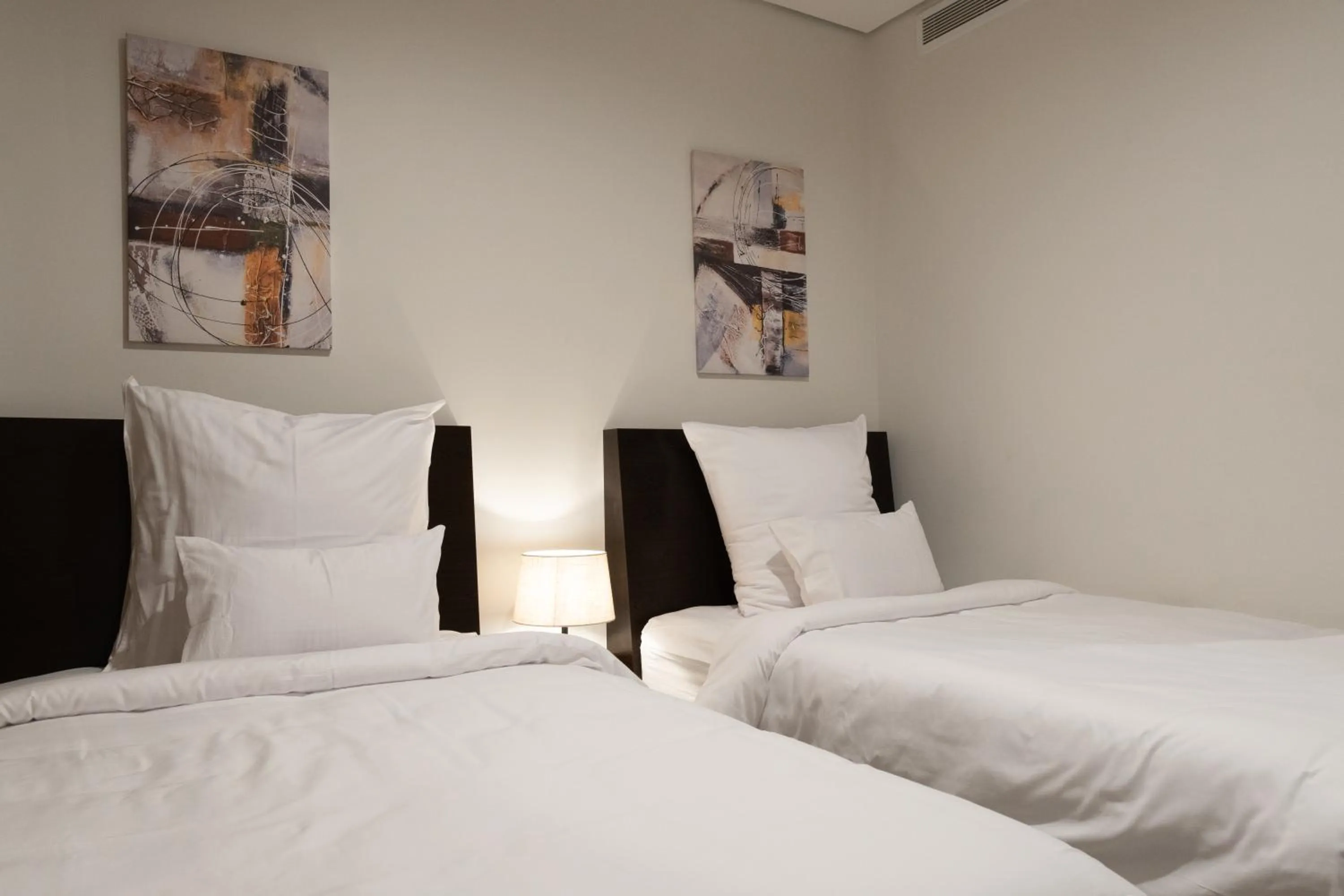 Bed in Mirot Residence