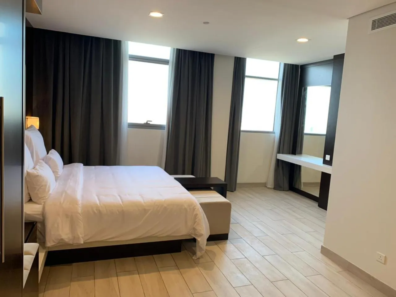 Photo of the whole room, Bed in Mirot Residence