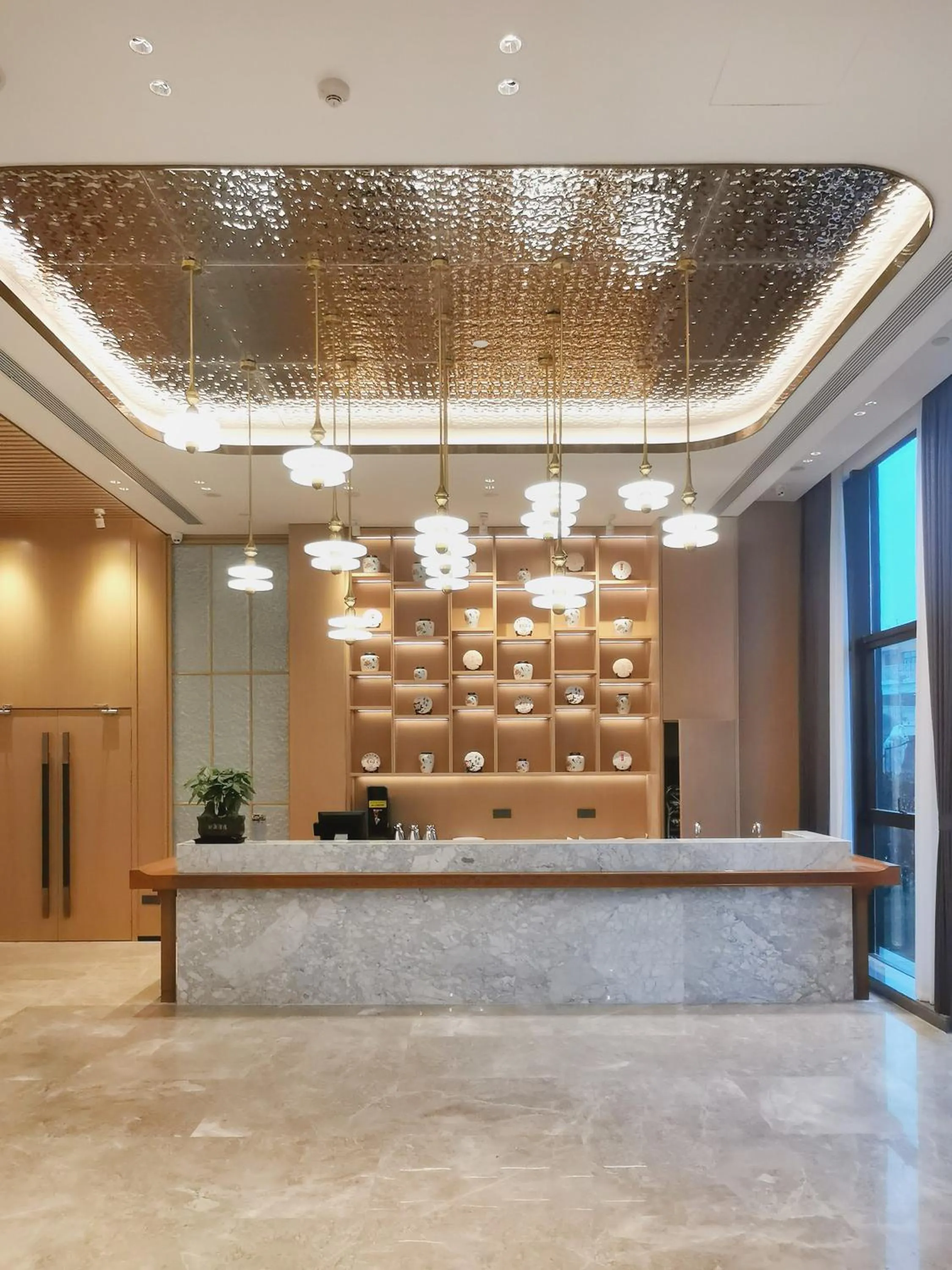 Lobby or reception in Holiday Inn Luzhou Longjian by IHG
