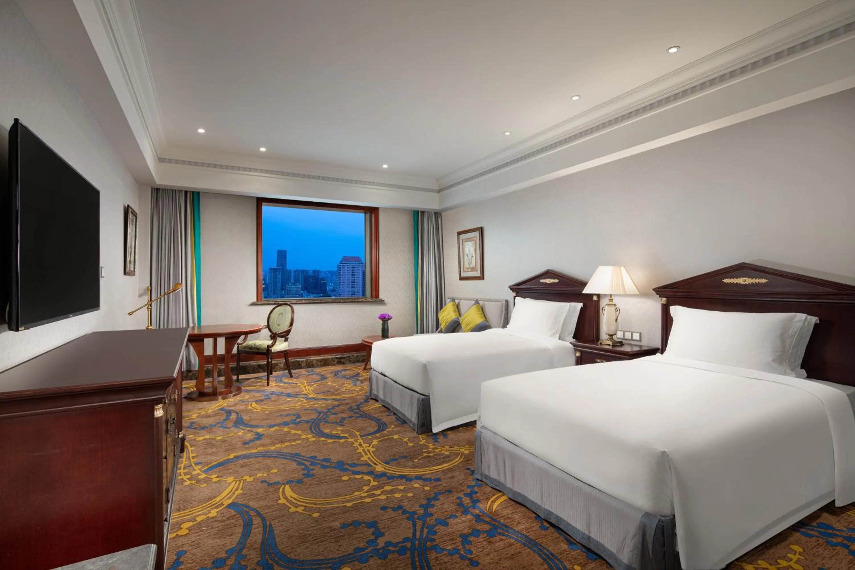 Bedroom, Bed in Crowne Plaza Shanghai Nanjing Road by IHG