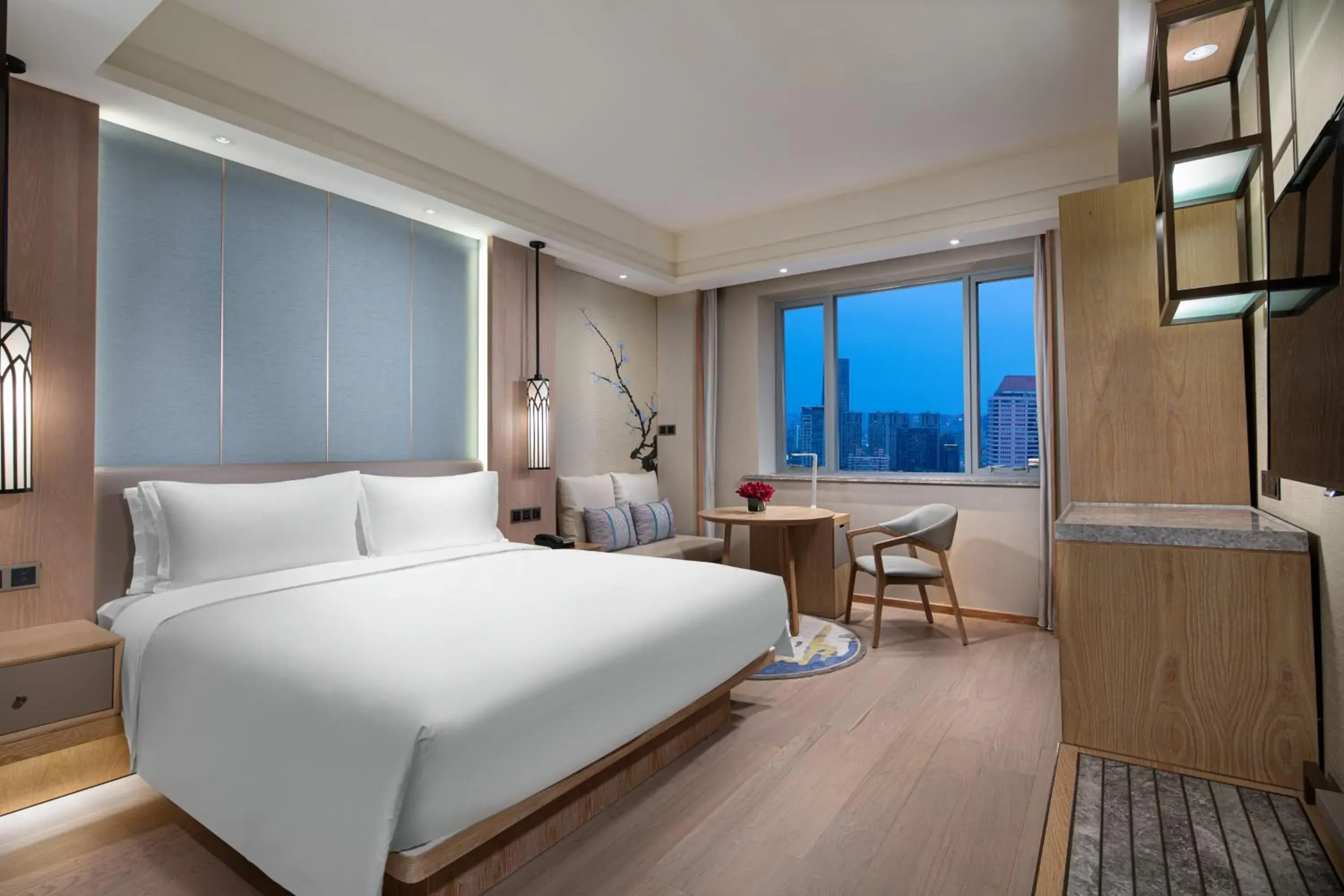 Premium King Room in Crowne Plaza Shanghai Nanjing Road by IHG Premium King Room in Crowne Plaza Shanghai Nanjing Road by IHG