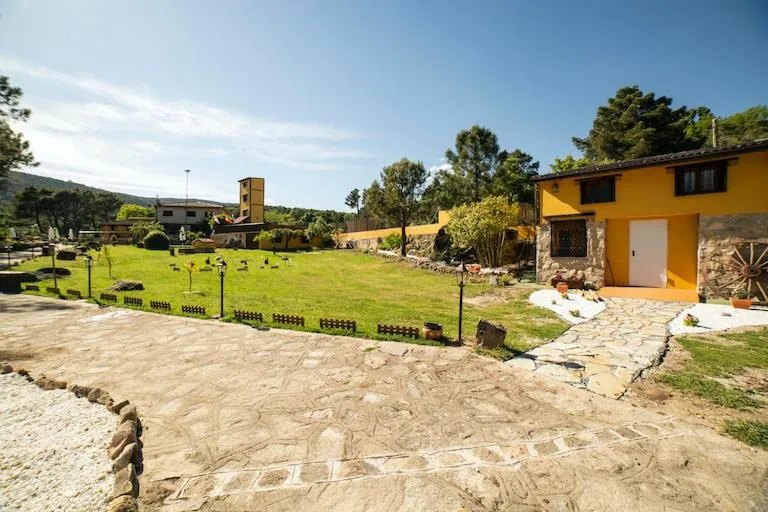 Garden view in Eras del Poeta