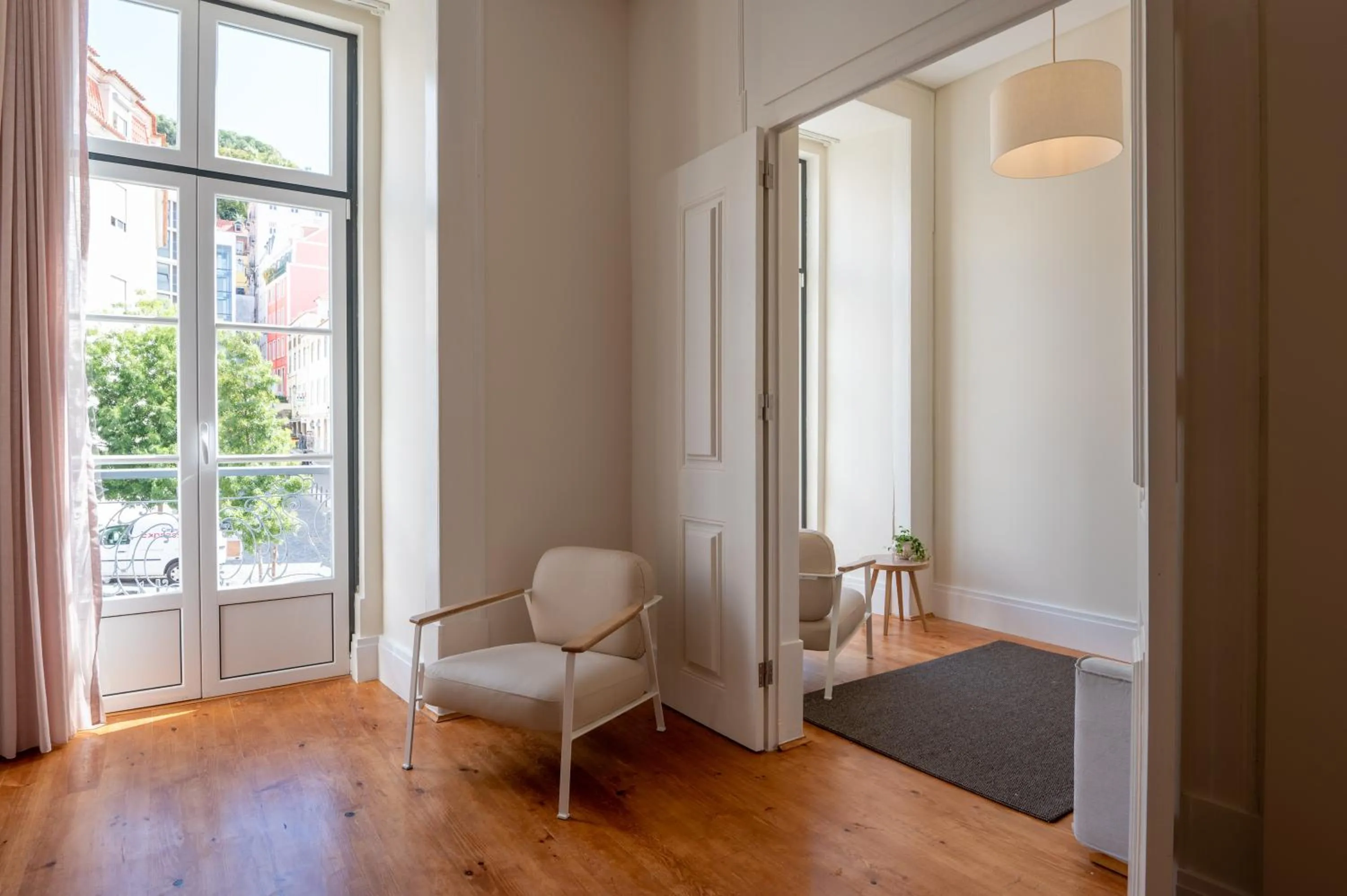 Bedroom in Memoria Lisboa FLH Hotels