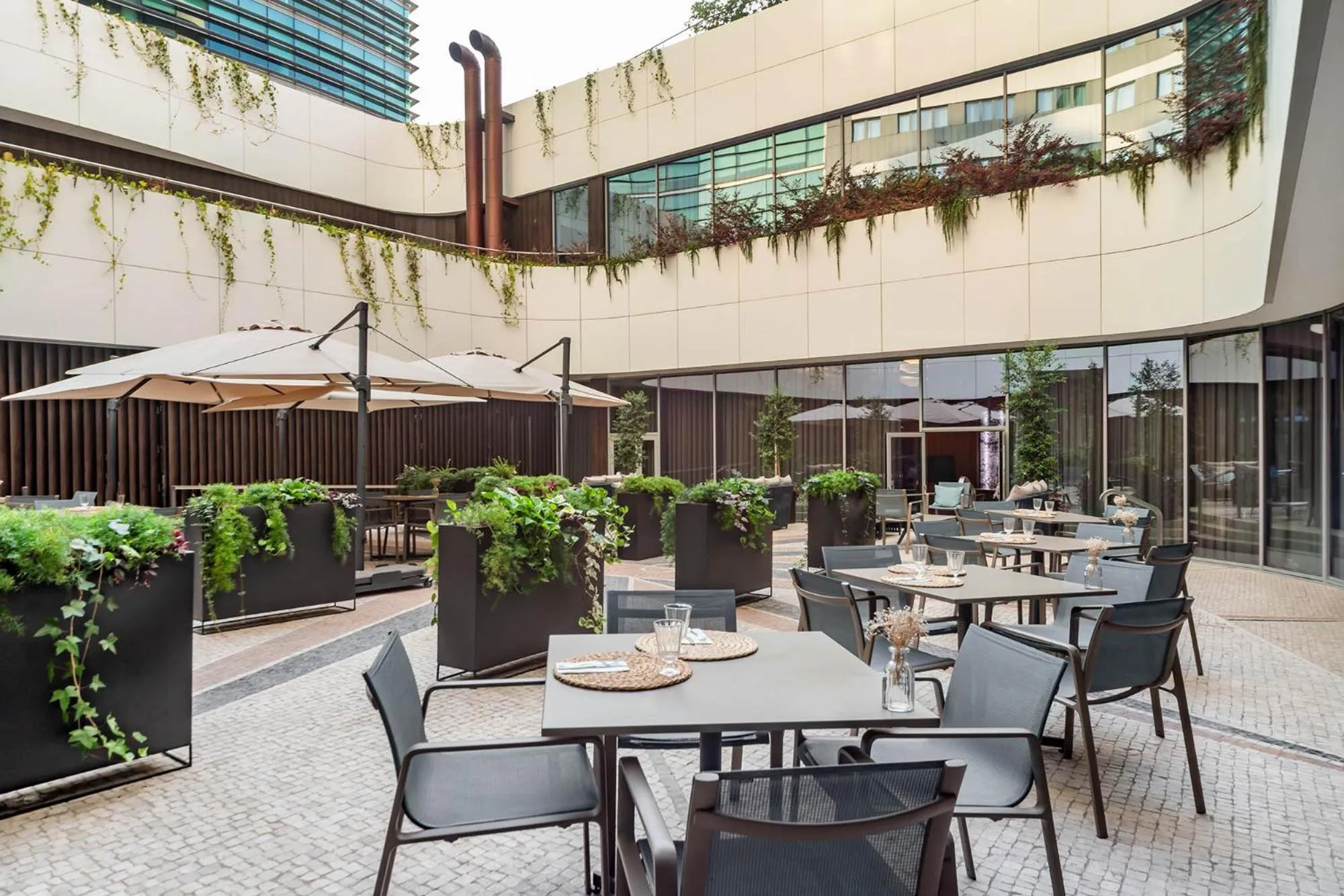 Patio in Eurostars Universal Lisboa