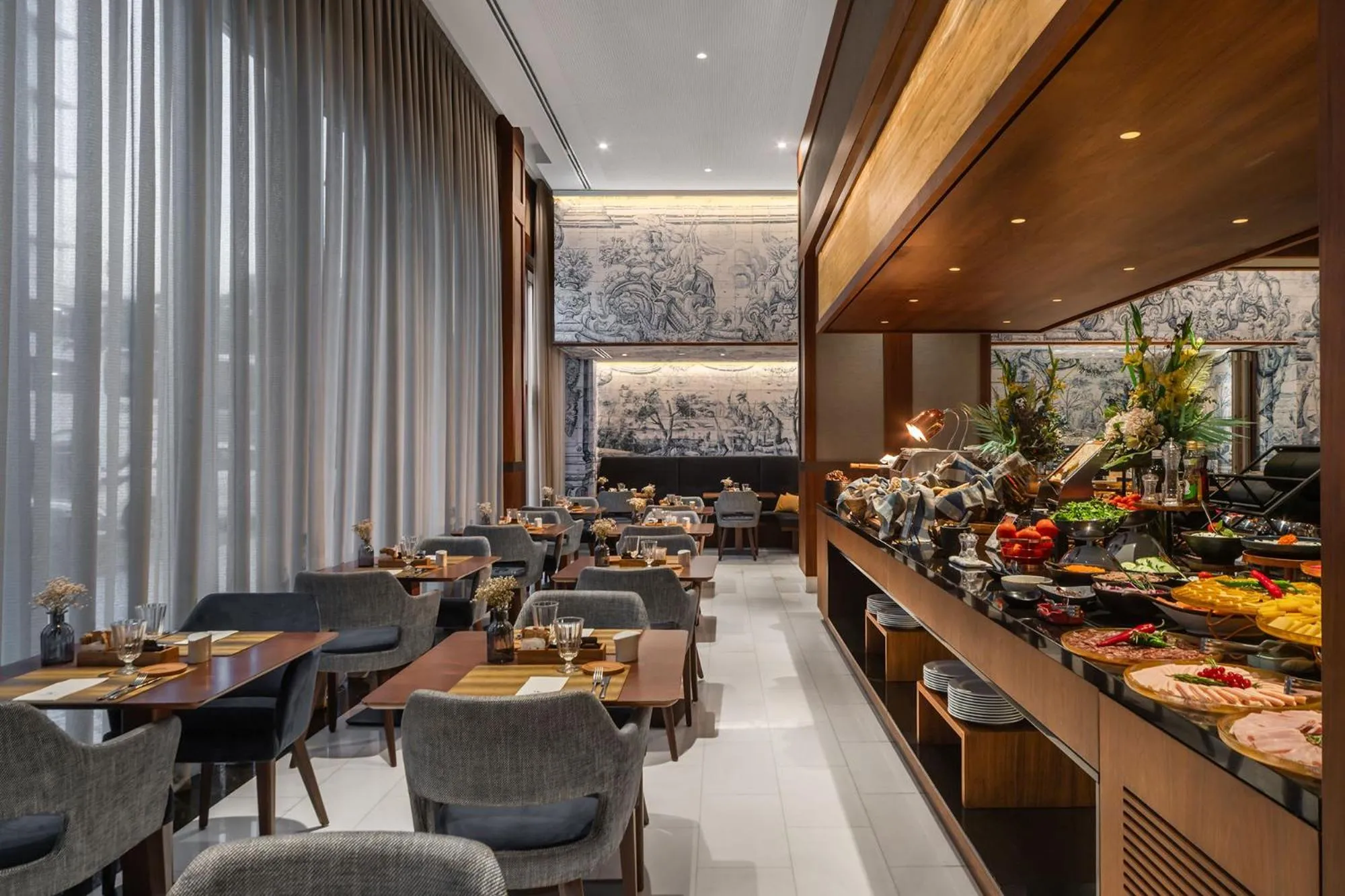 Restaurant/places to eat in Eurostars Universal Lisboa