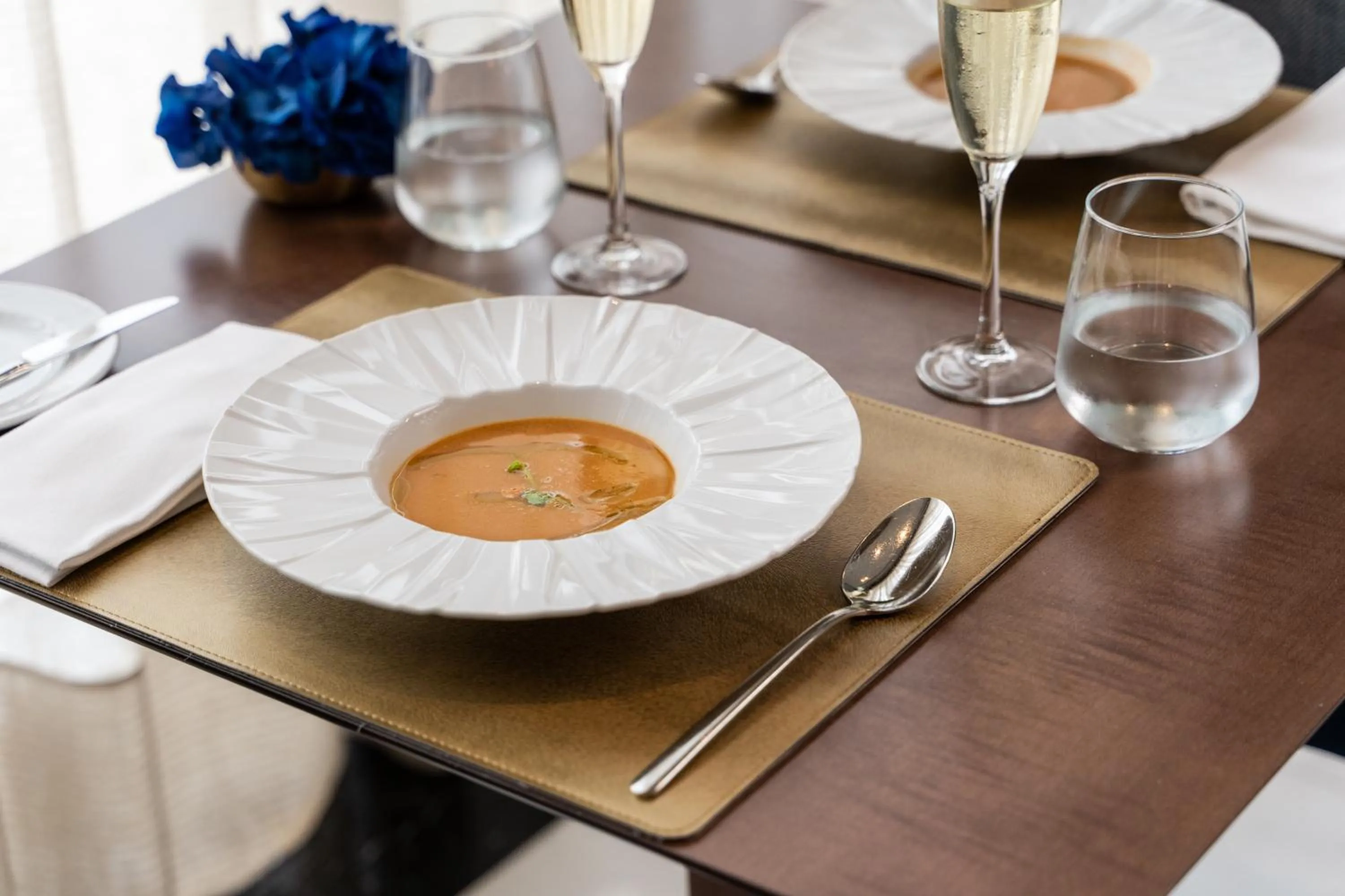 Restaurant/places to eat in Eurostars Universal Lisboa