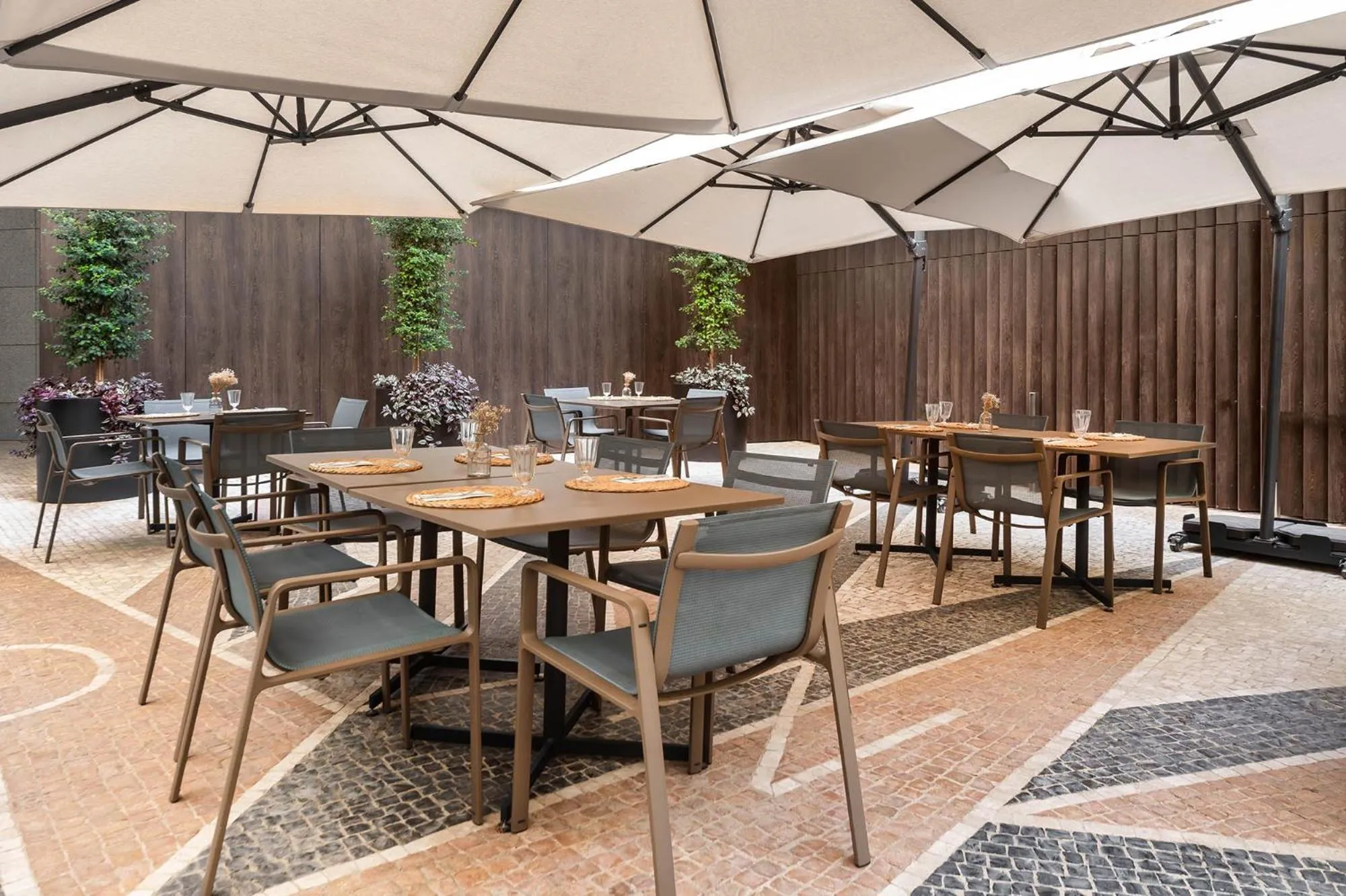 Seating area in Eurostars Universal Lisboa