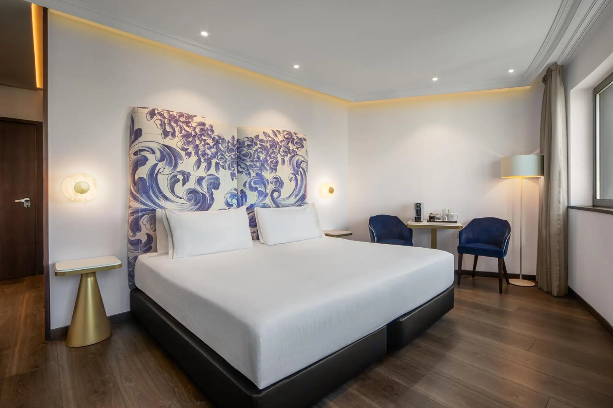 Bed in Eurostars Universal Lisboa