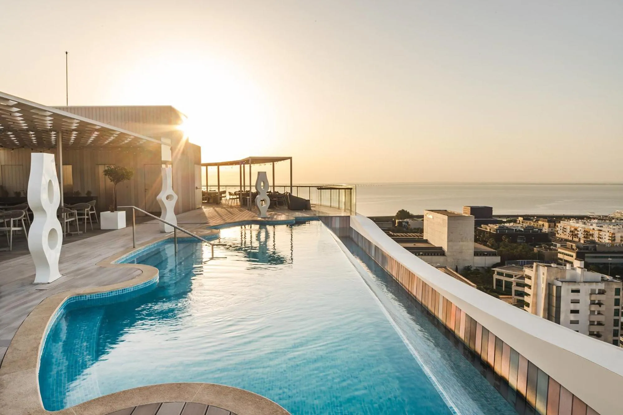 Pool view in Eurostars Universal Lisboa