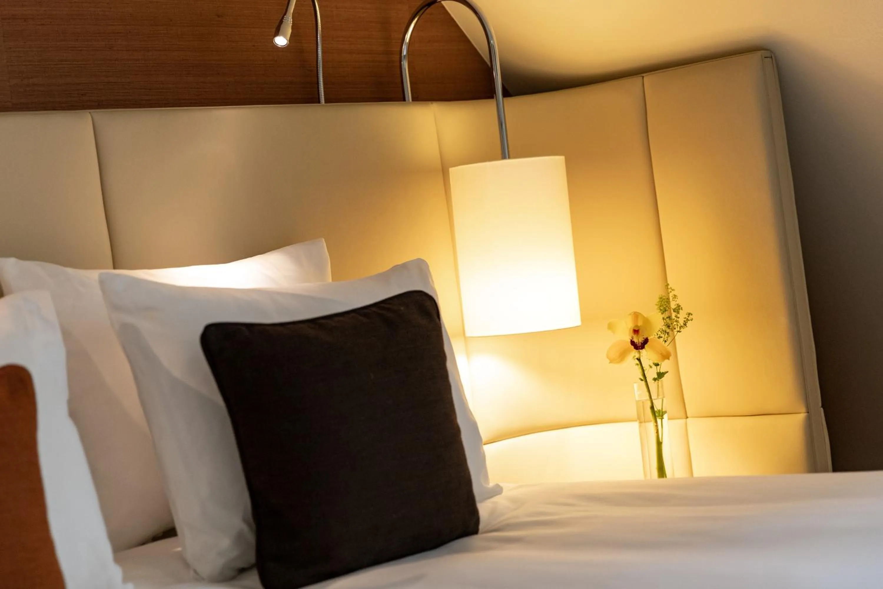 Bed in Renaissance Lucerne Hotel