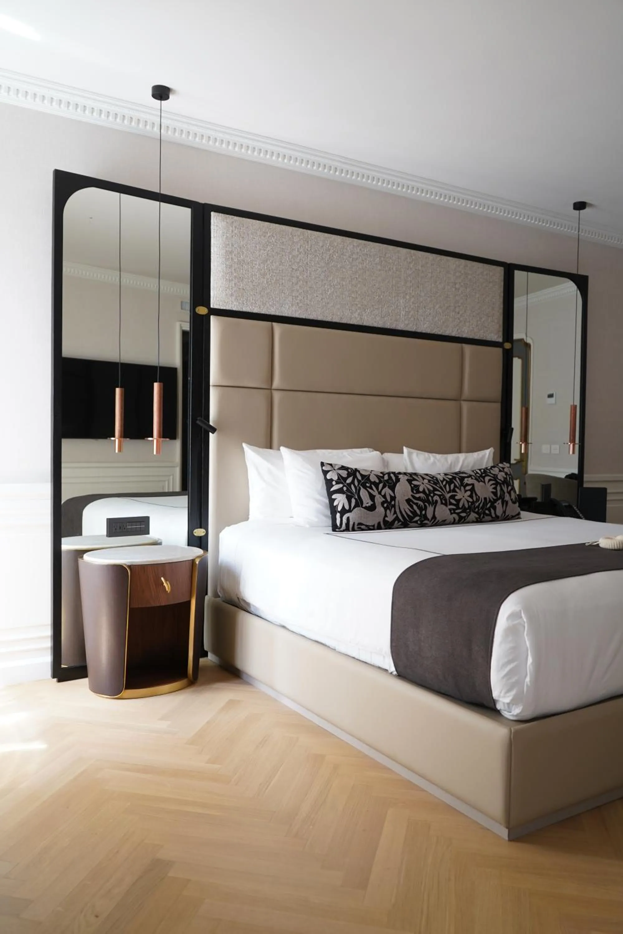 Bed in The Alest Hotel