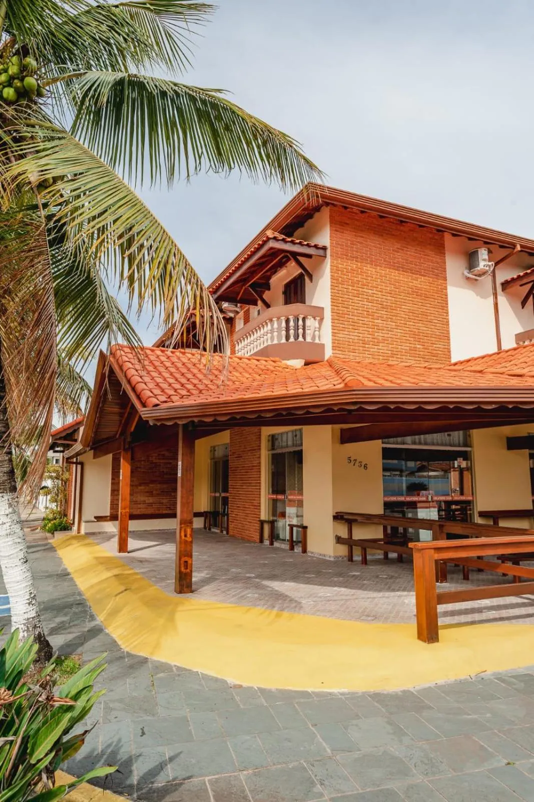 Parking in Pousada Oásis