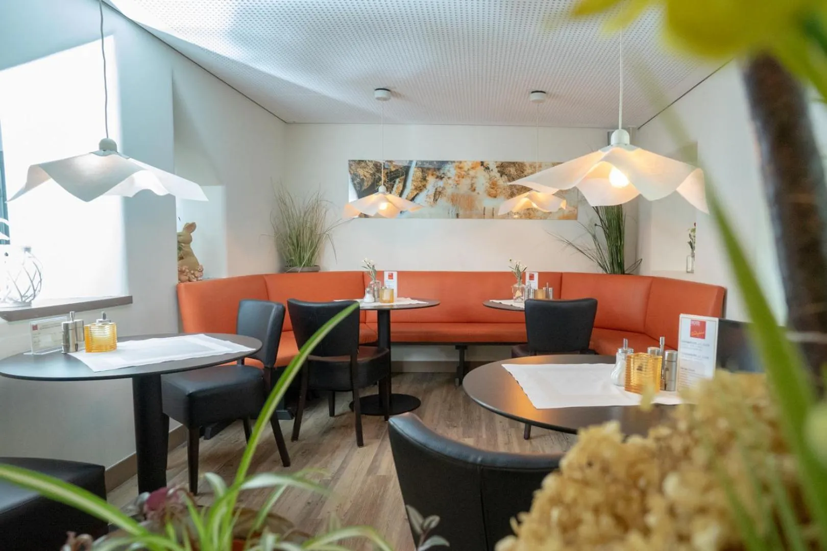 Restaurant/places to eat in Hotel Volapük