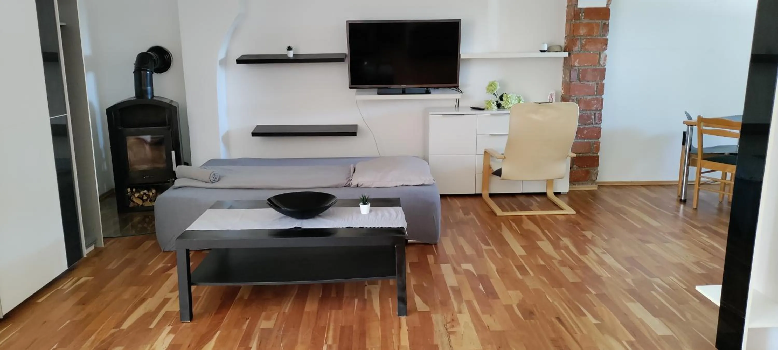 TV and multimedia in Geinberg Suites & Via Nova Lodges