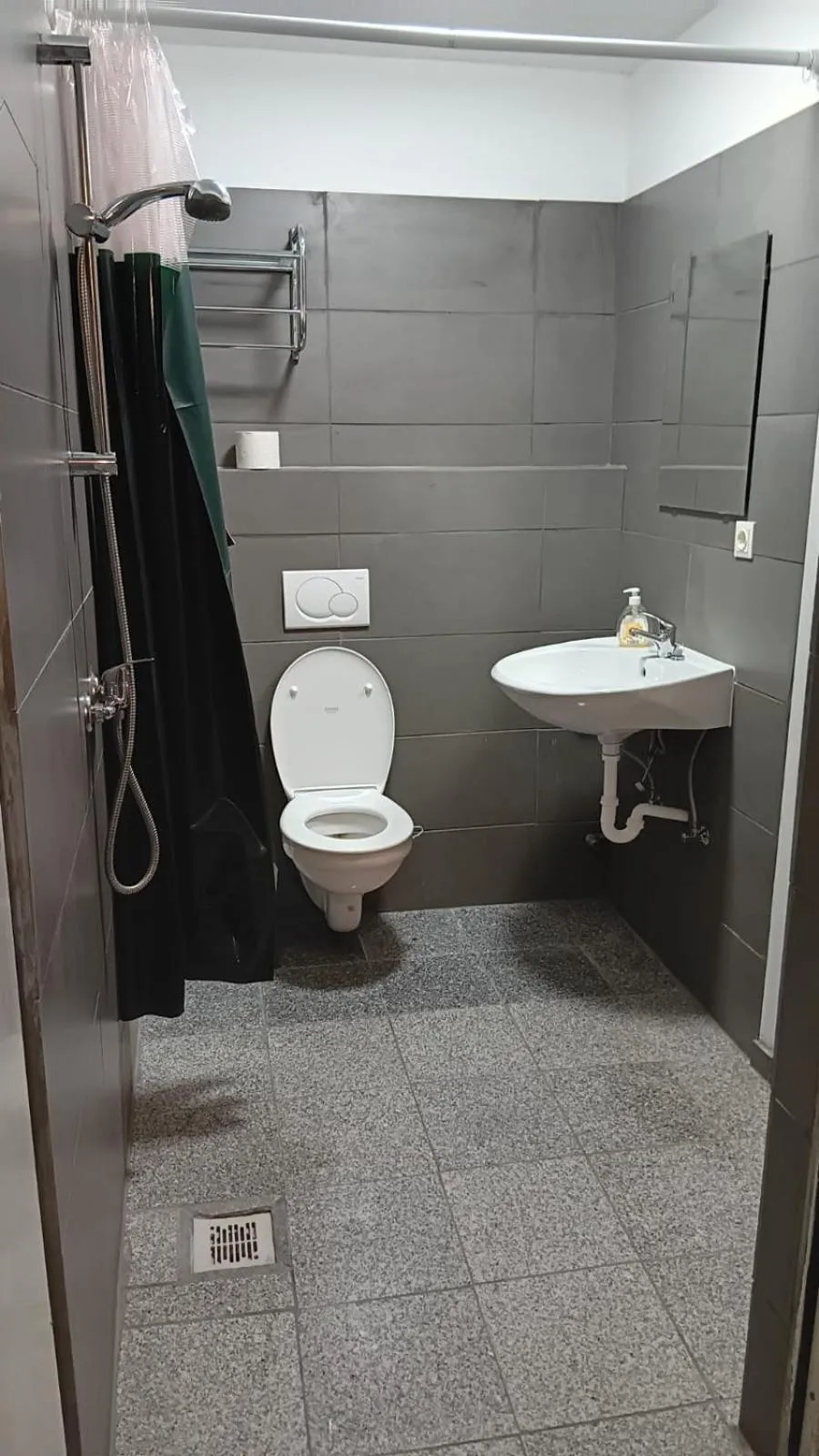 Bathroom in Geinberg Suites & Via Nova Lodges