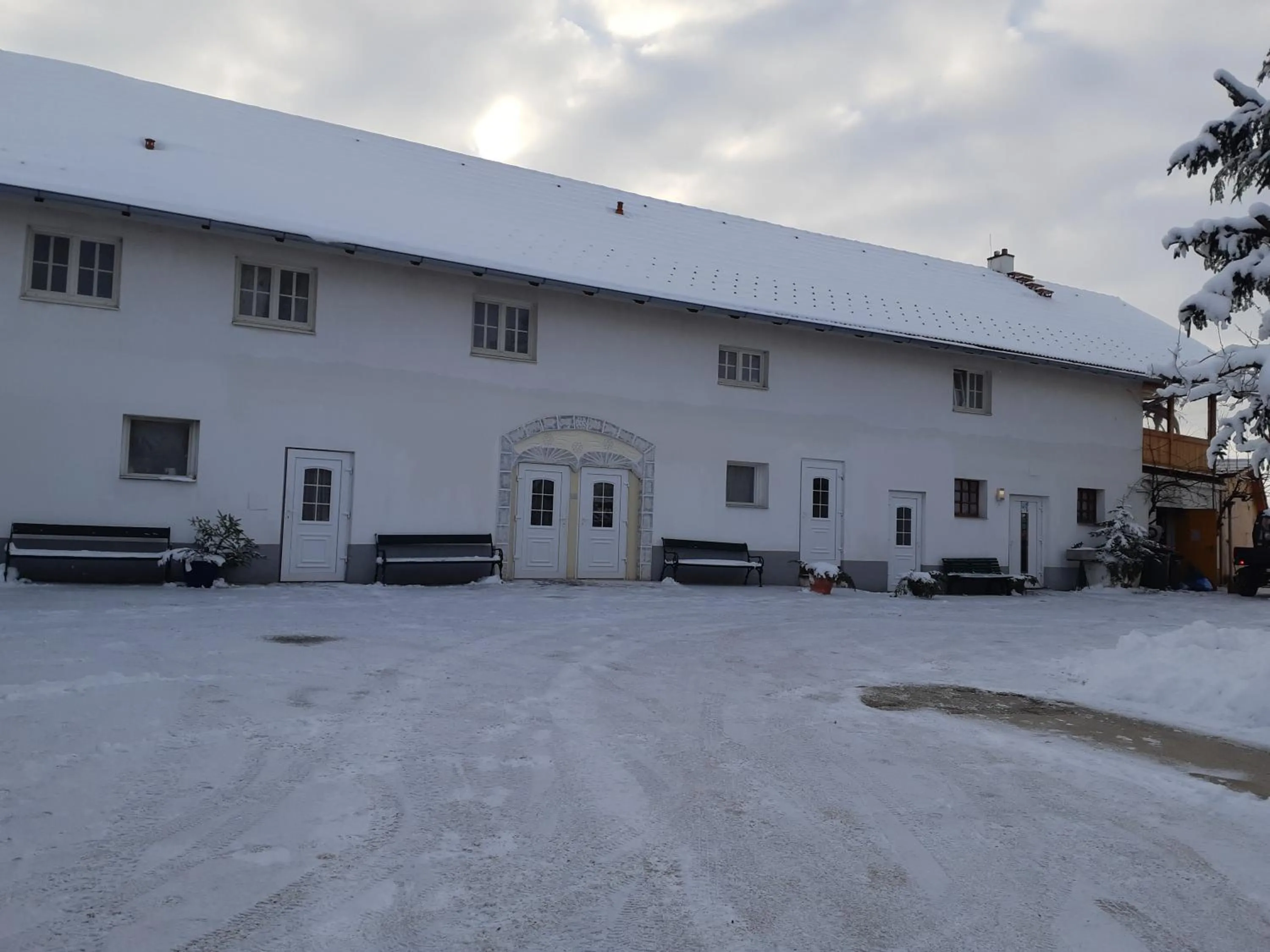 Facade/entrance in Geinberg Suites & Via Nova Lodges