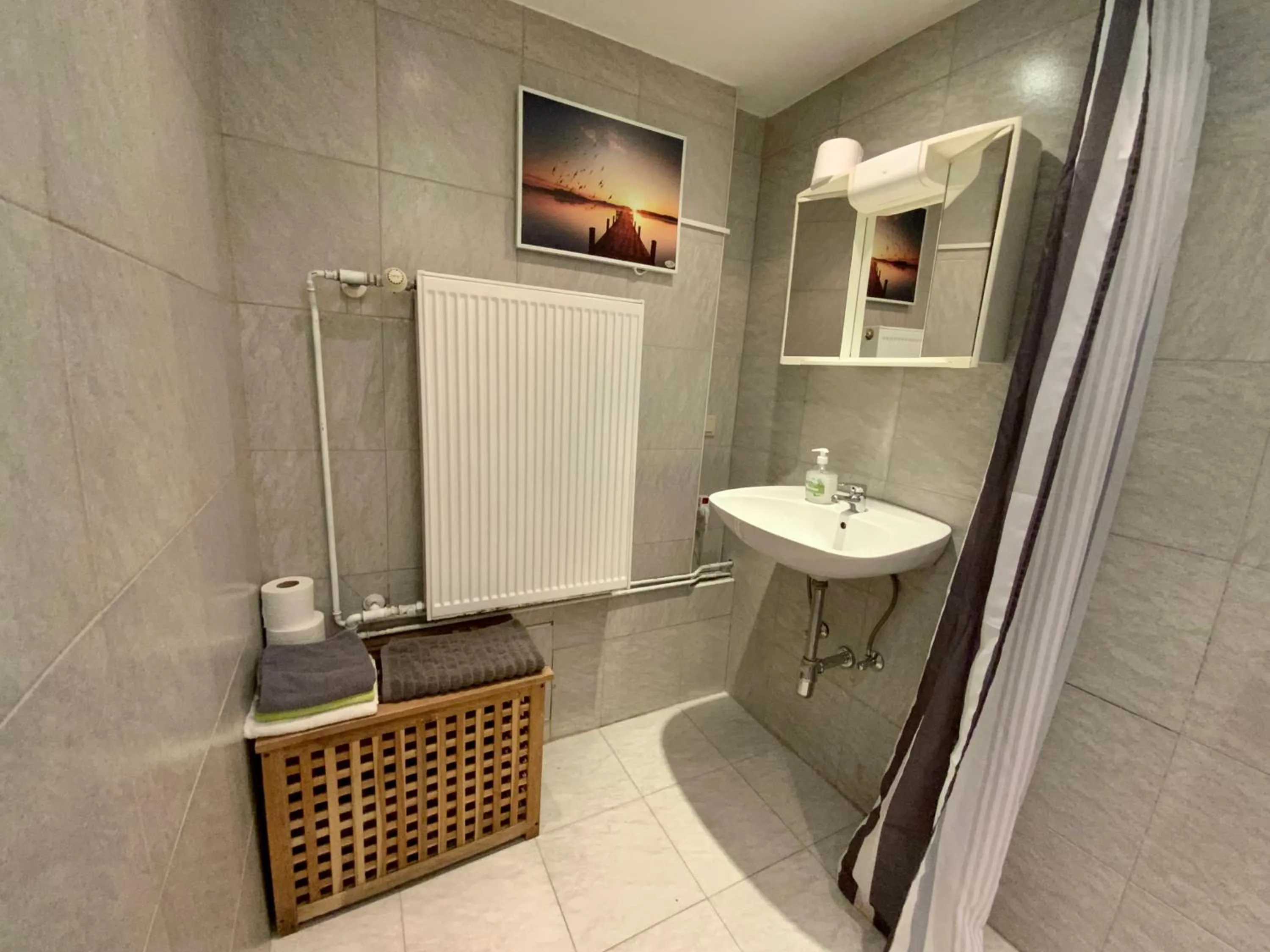Bathroom in Geinberg Suites & Via Nova Lodges