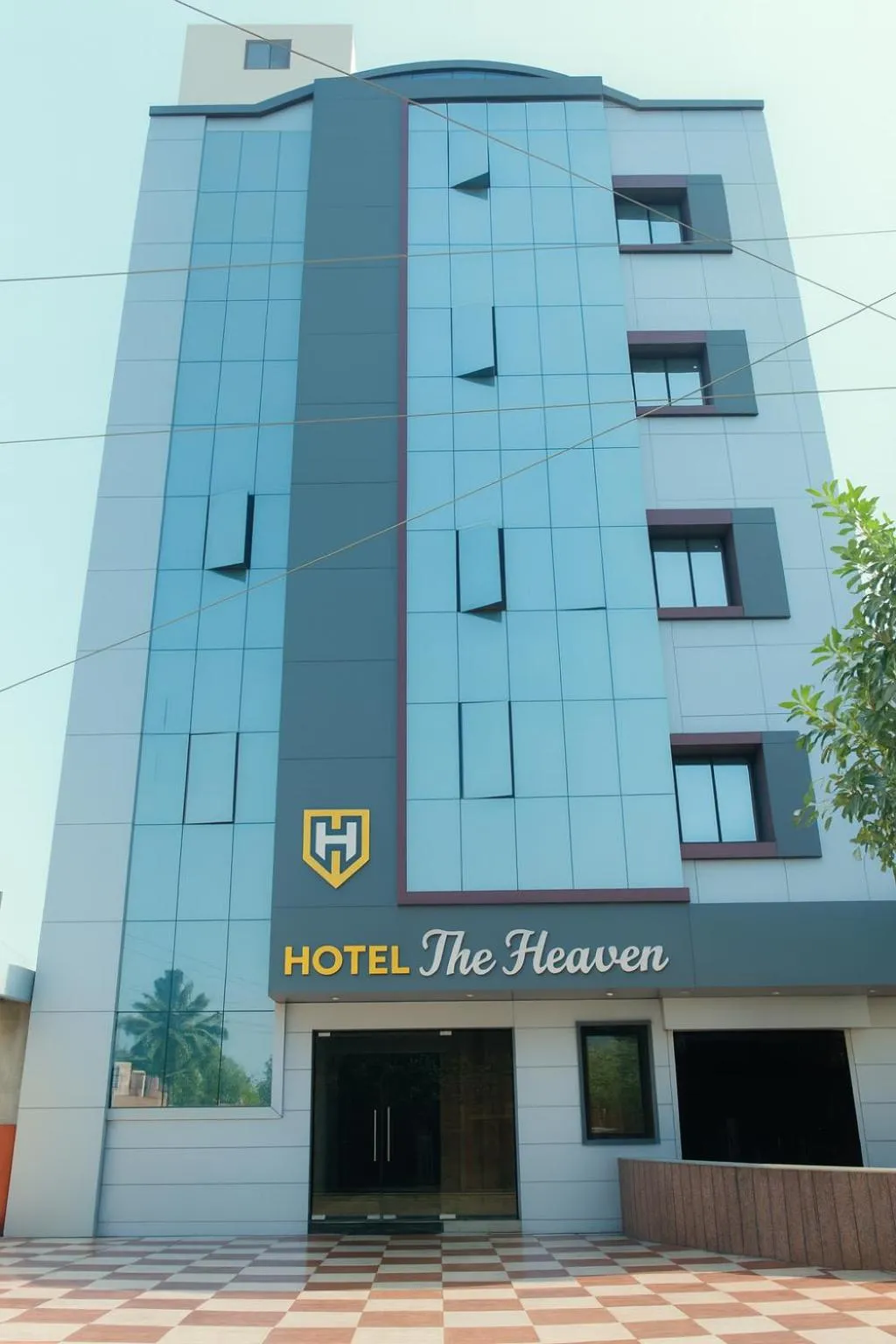 Property building in The Sky Comfort - Hotel The Heaven, Dwarka