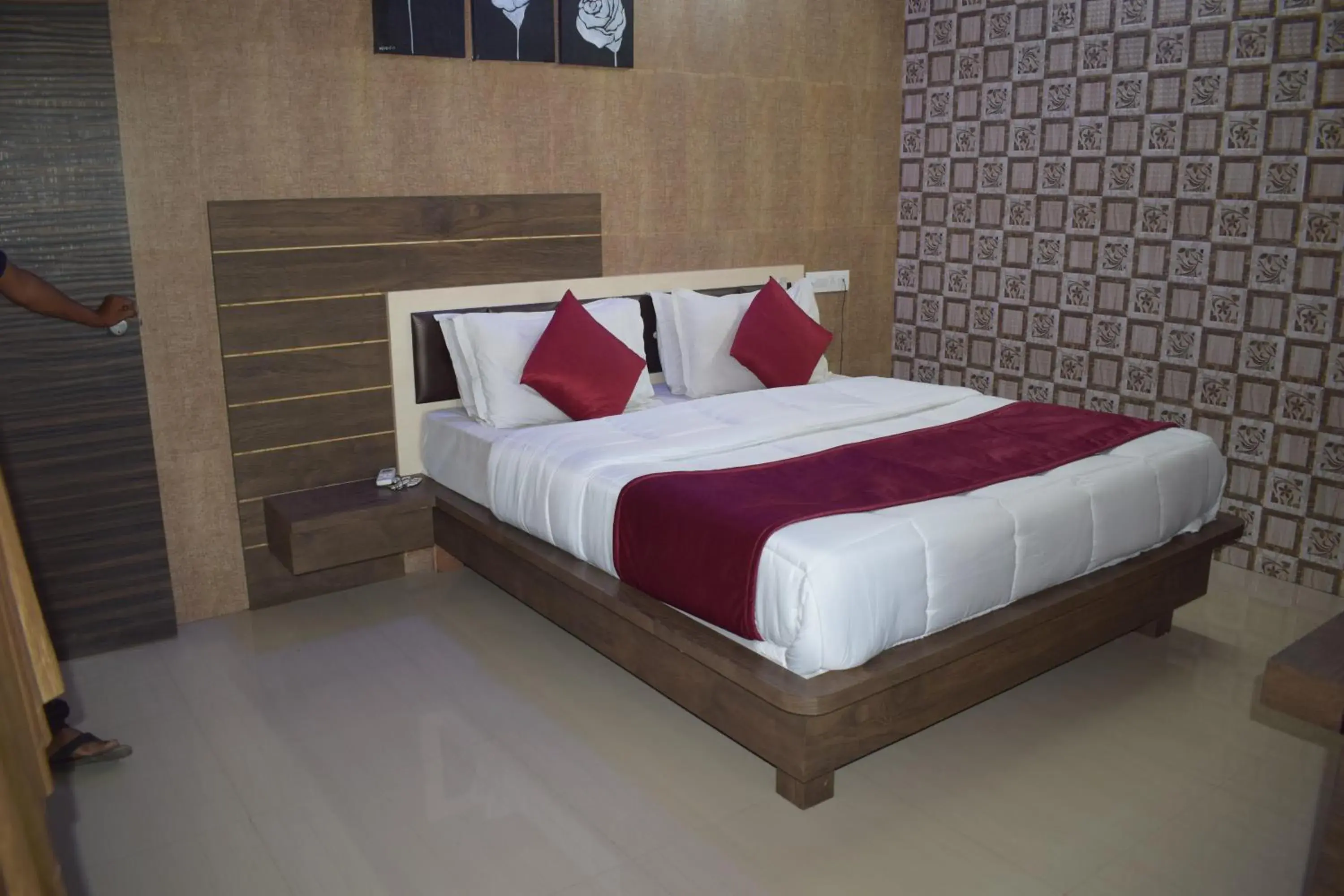 The Sky Comfort - Hotel The Heaven, Dwarka The Sky Comfort - Hotel The Heaven, Dwarka