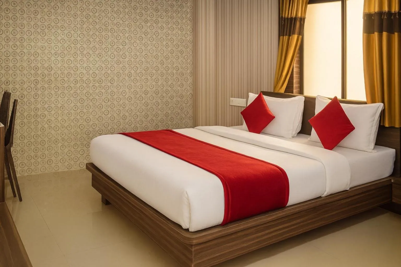 Bed in The Sky Comfort - Hotel The Heaven, Dwarka