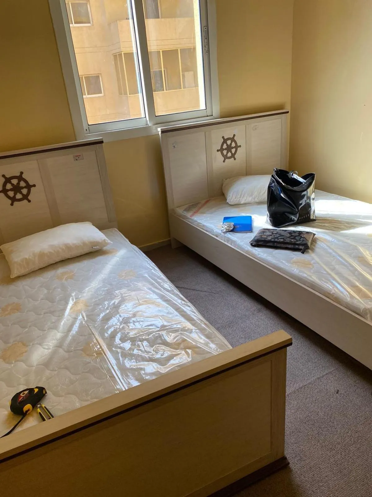Bed in Dubai Hostel, Bedspace and Backpackers
