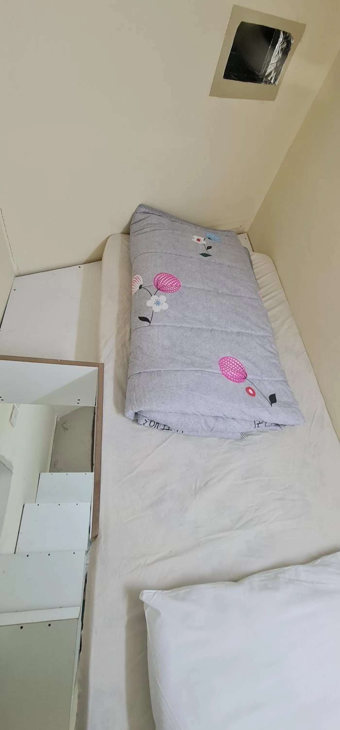 Dubai Hostel, Bedspace and Backpackers