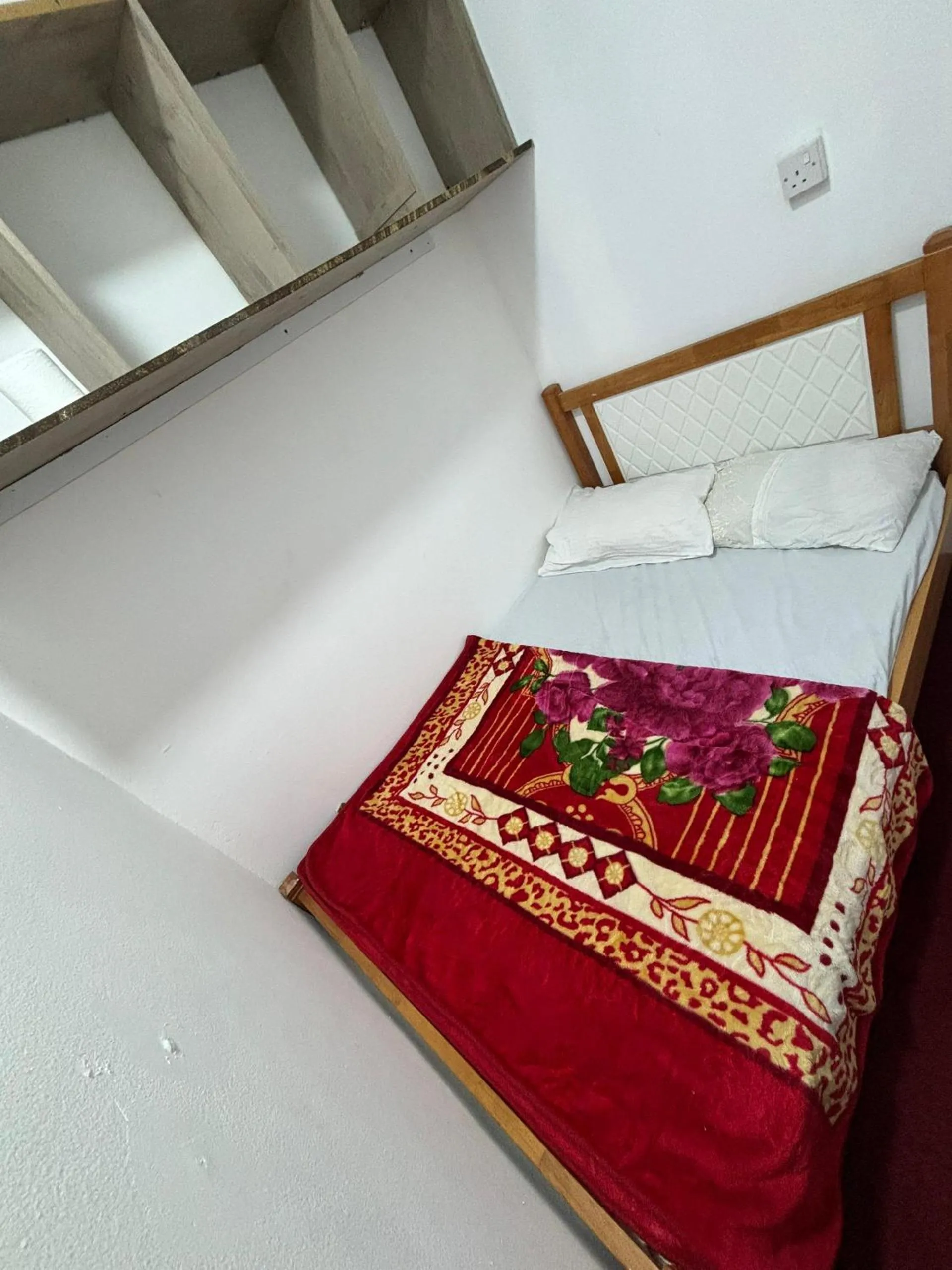 Dubai Hostel, Bedspace and Backpackers