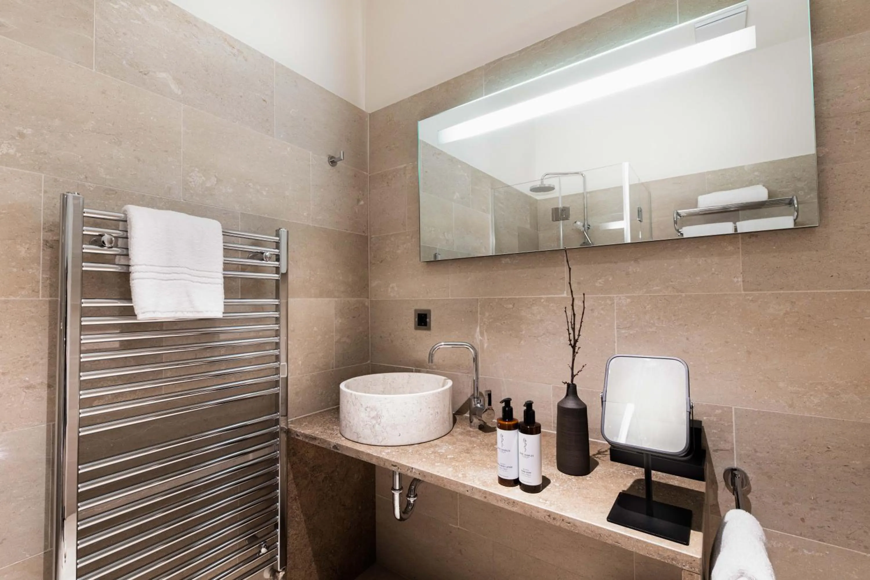 Bathroom in Zola Hotel - Palais de Bohème Adults Only