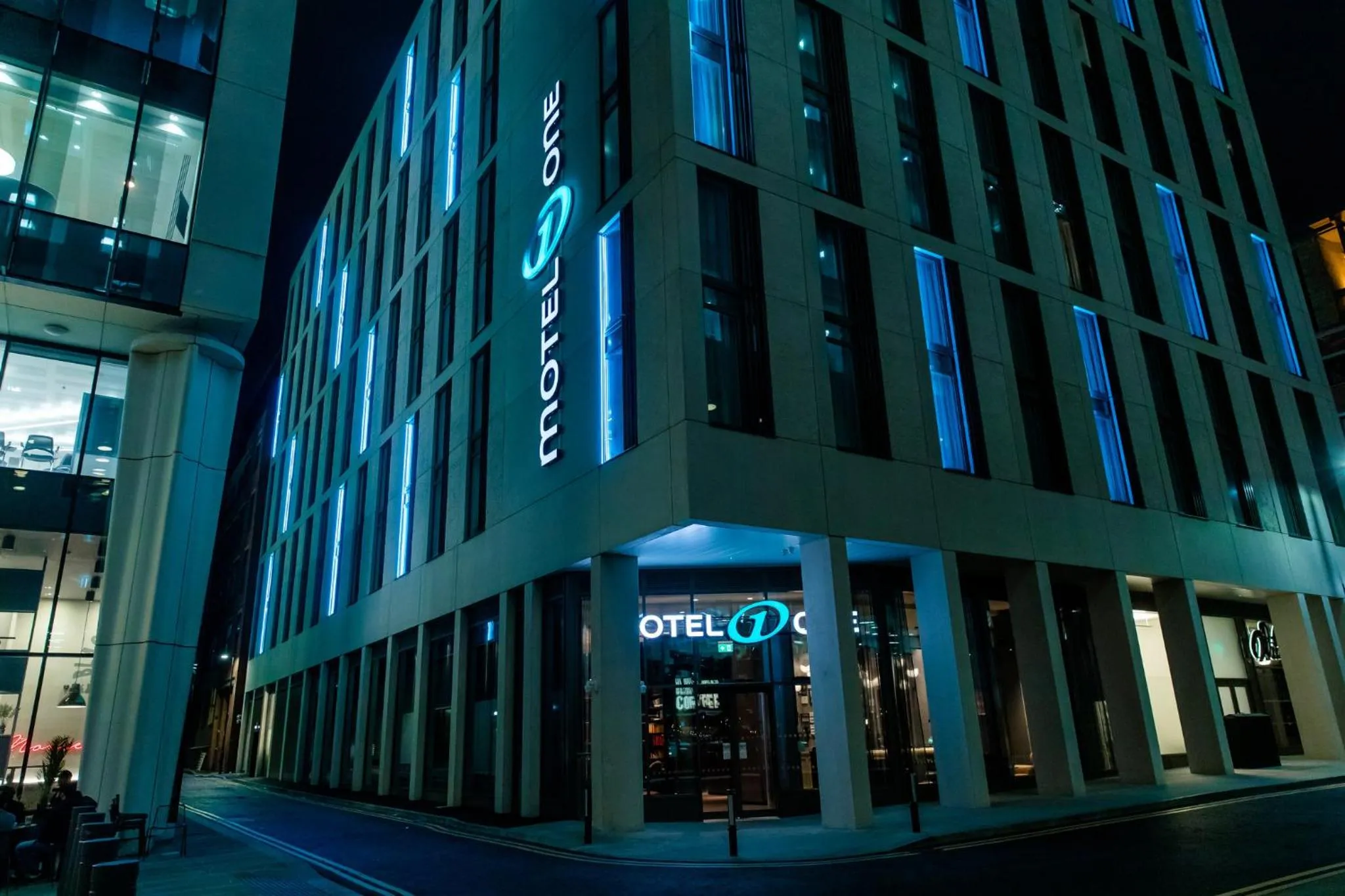Facade/entrance in Motel One Manchester-St. Peter´s Square