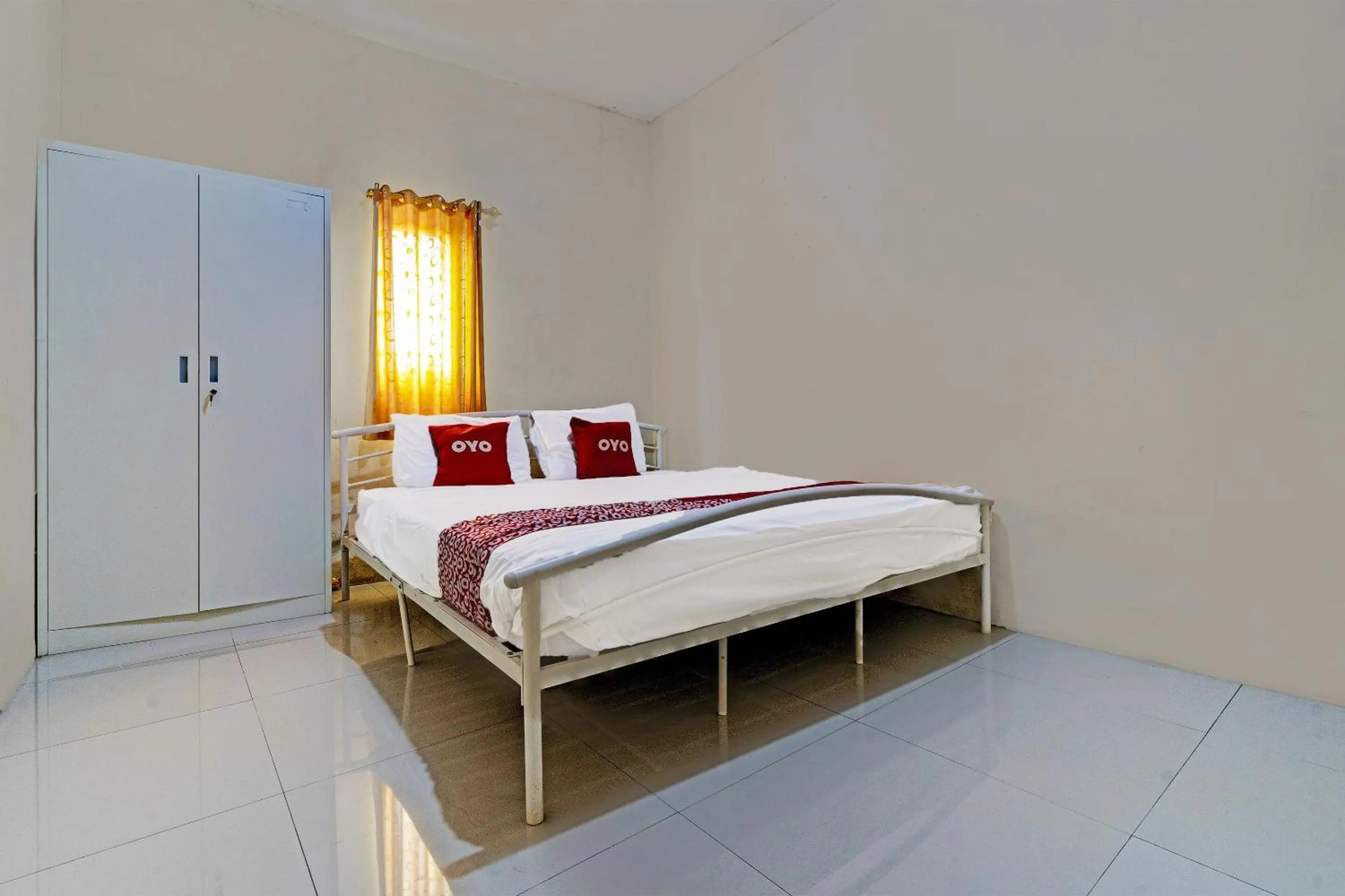 Bedroom, Bed in OYO 91955 Pondokan Cempaka