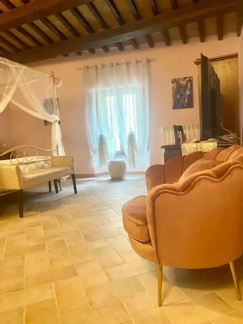 Bed in Albergo La Loggia di San Martino