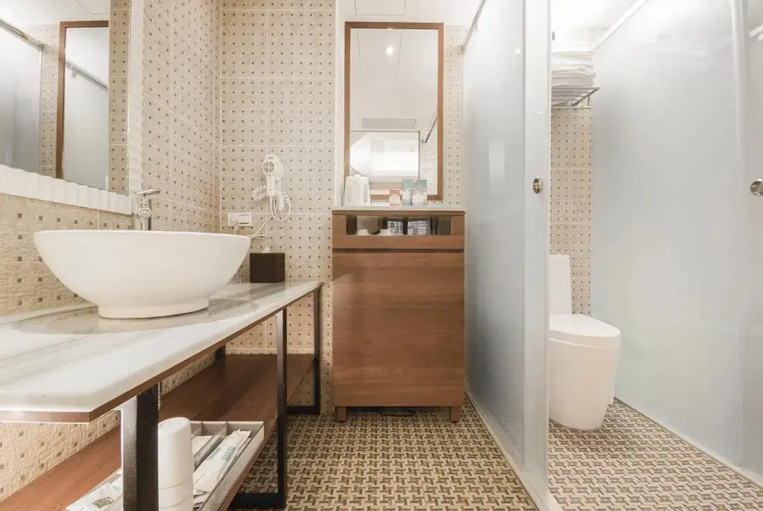 Superior Quadruple Room in CHECK inn Express Taipei Station Superior Quadruple Room in CHECK inn Express Taipei Station