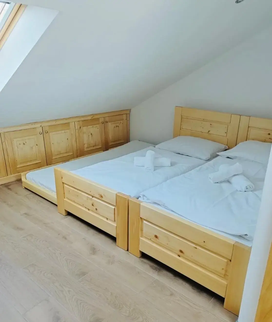 Large Twin Room - single occupancy in Hotel & wellness Hejtmanka Large Twin Room - single occupancy in Hotel & wellness Hejtmanka