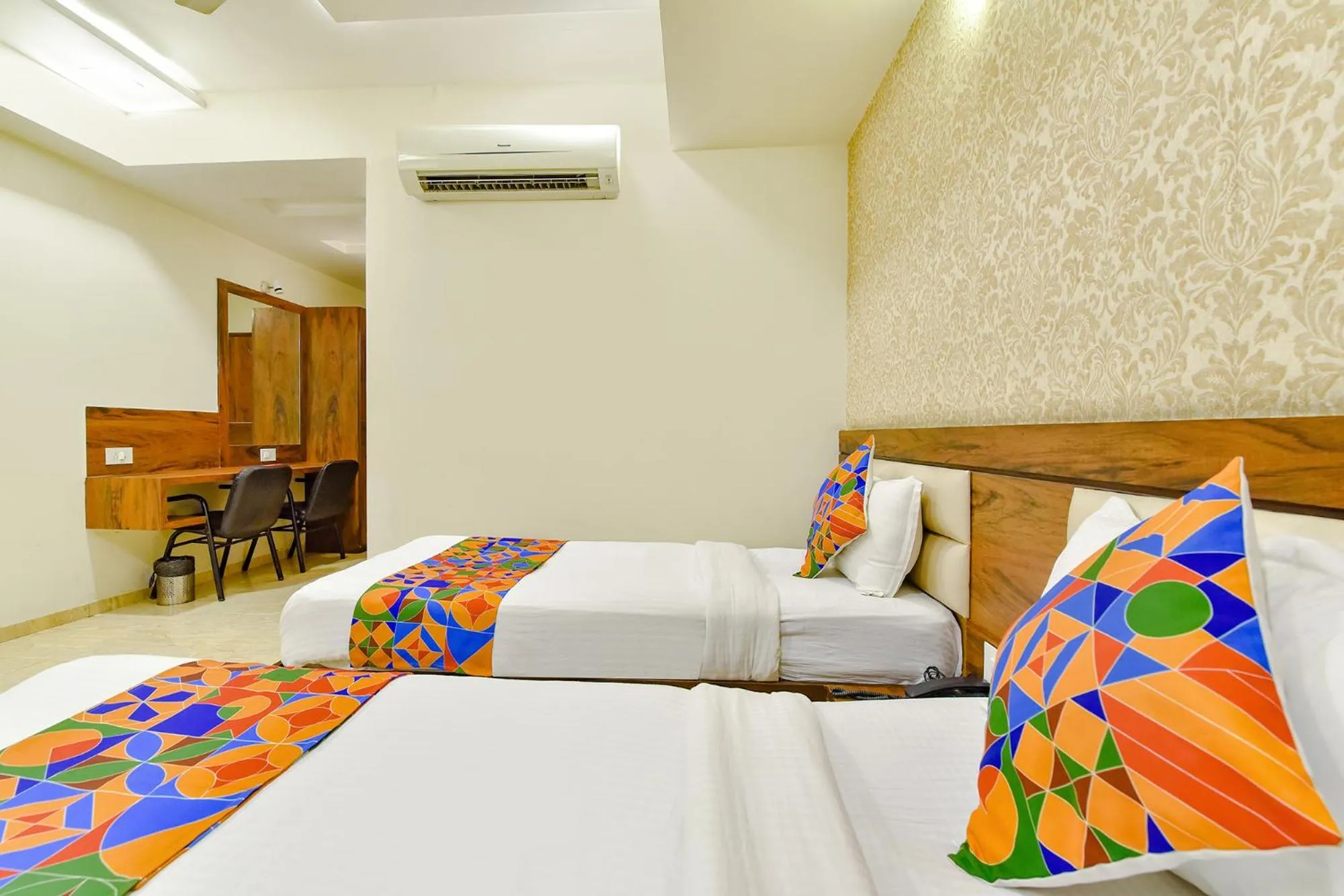 Photo of the whole room, Bed in FabHotel Hill Park