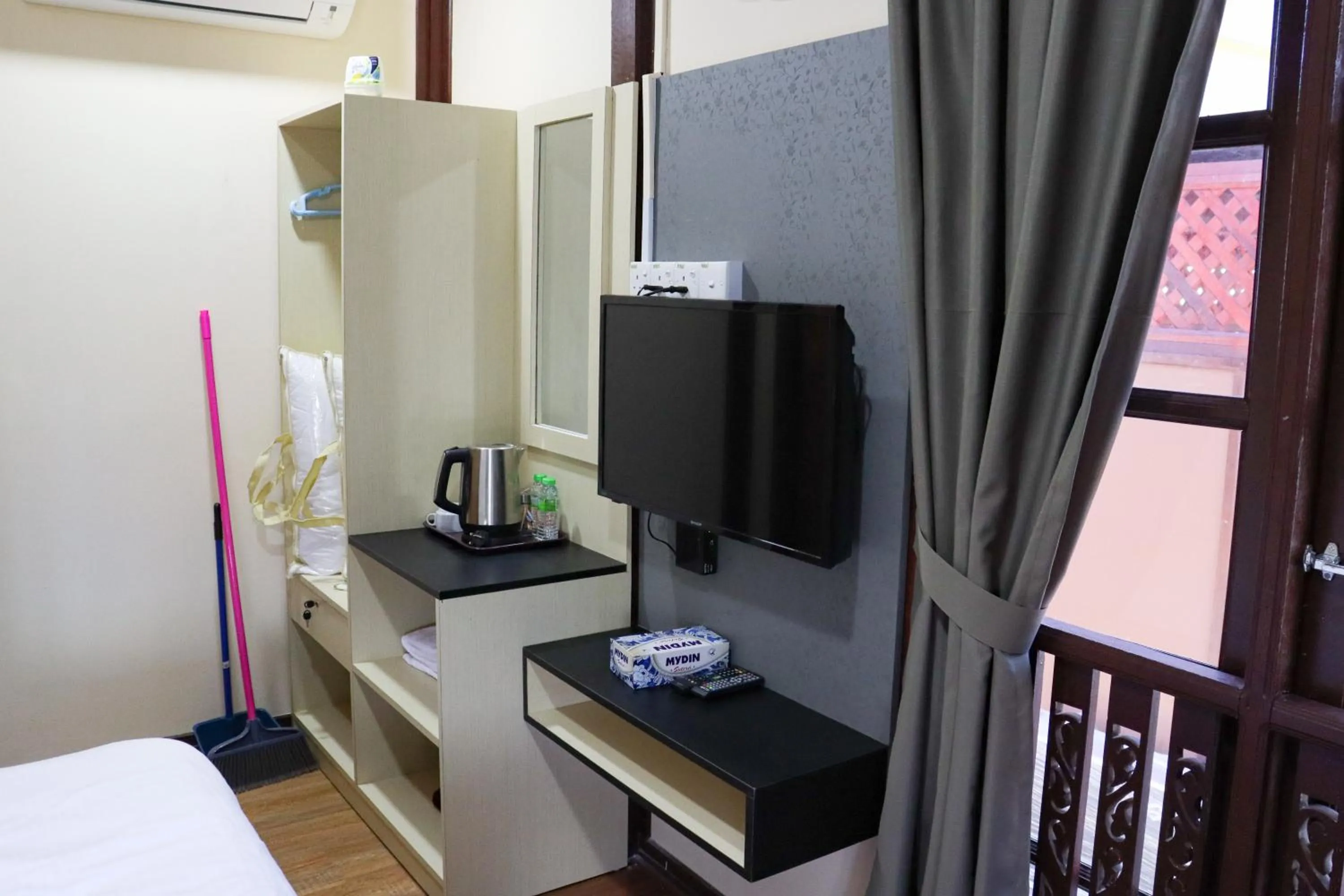 D'Razna Chalet Pantai Seberang Takir