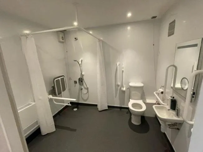 Bathroom in Loch Lomond Hotel