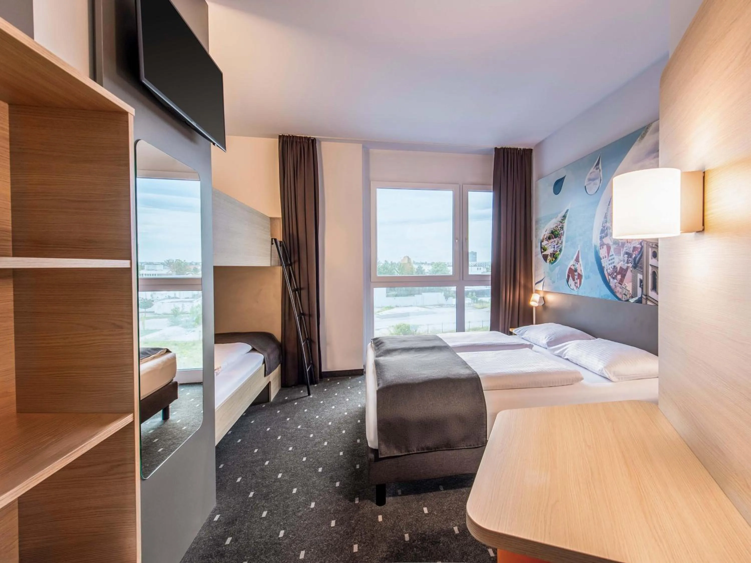 Photo of the whole room, Bed in B&B Hotel Augsburg-Nord