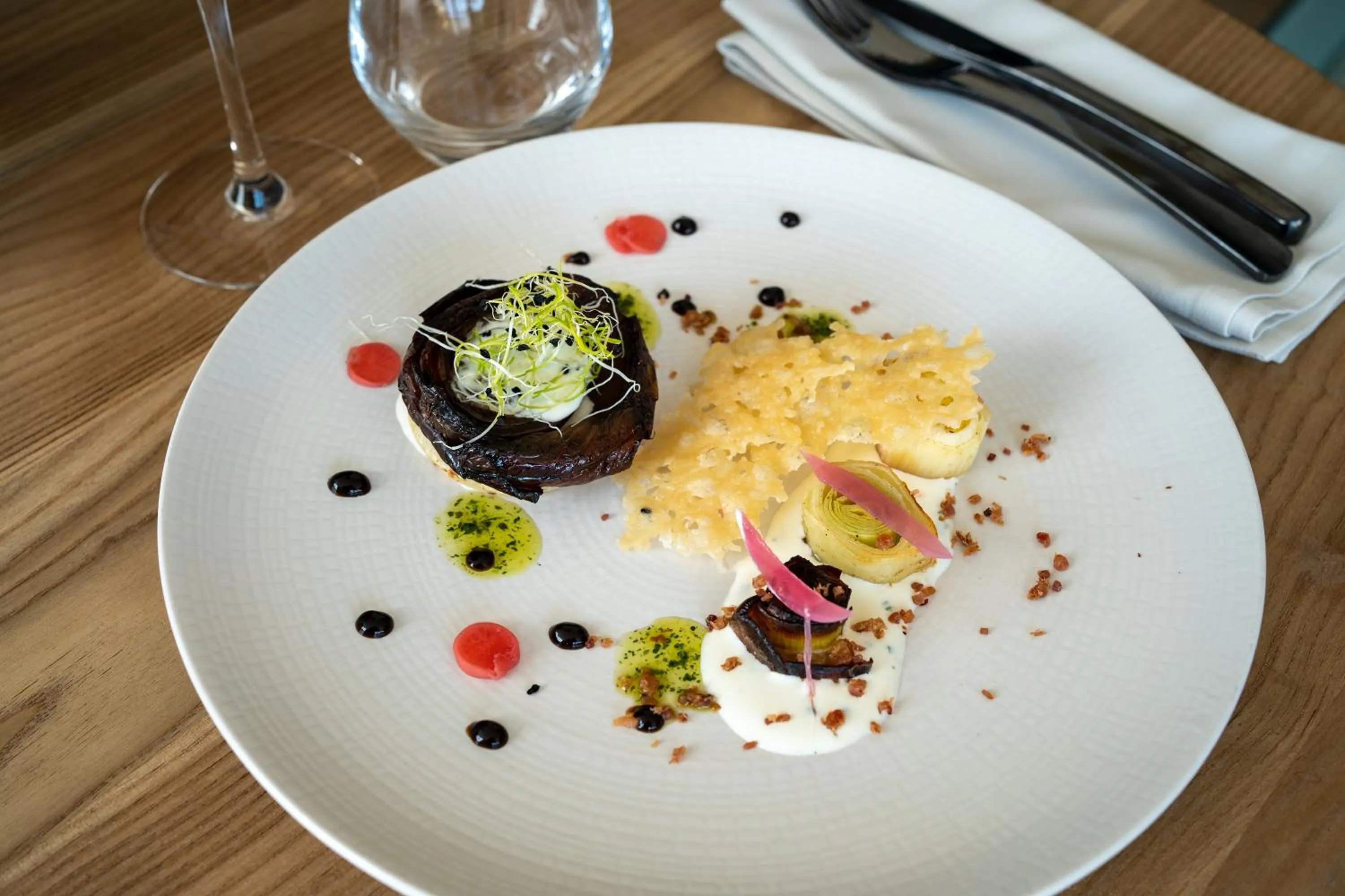 Restaurant/places to eat in Hôtel - Restaurant Le MITIGANA