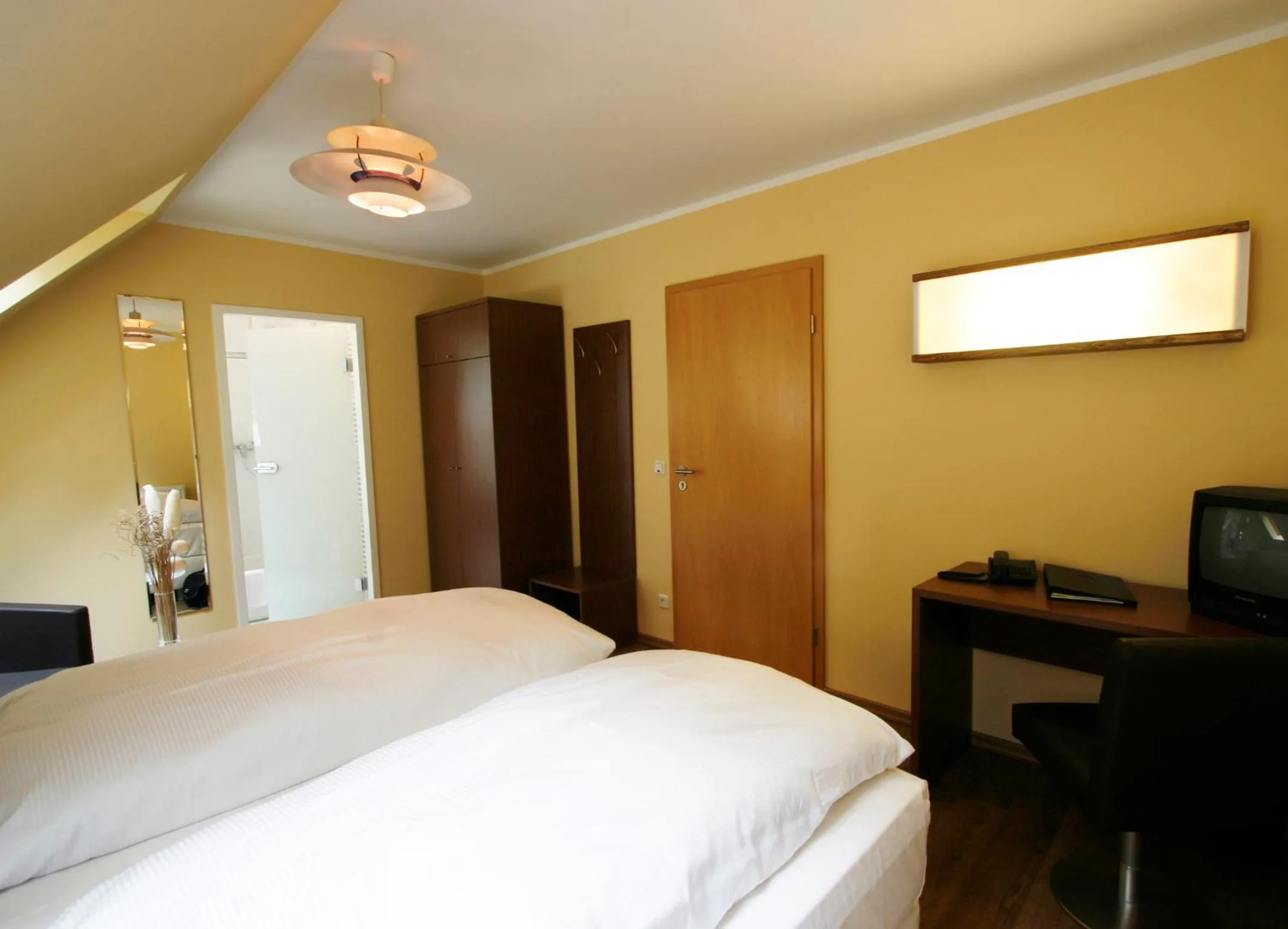 Photo of the whole room, Bed in Springbach-Mühle Belzig