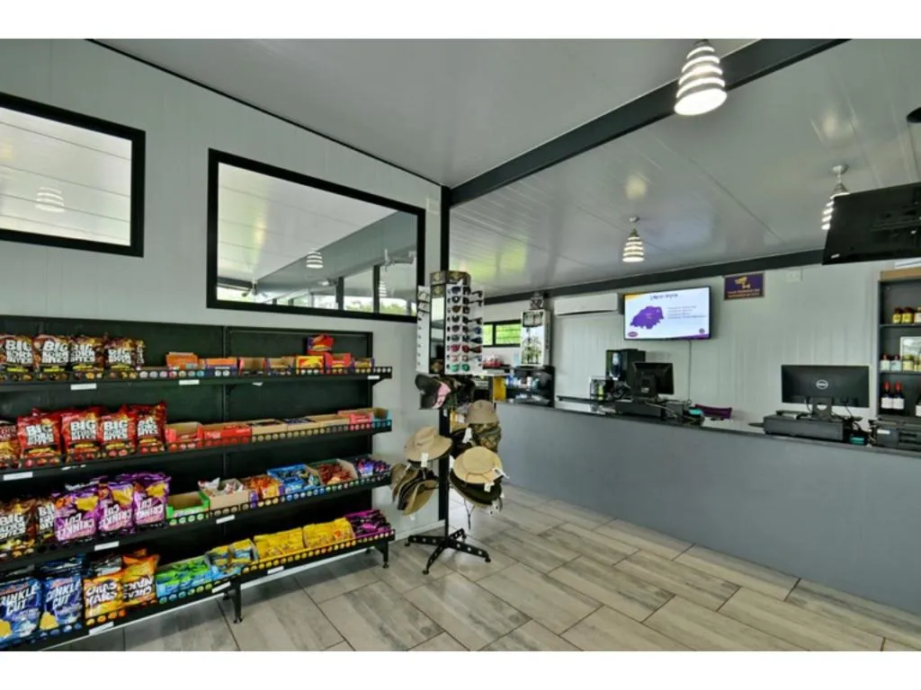 Shopping Area in SleepOver Orpen Gate